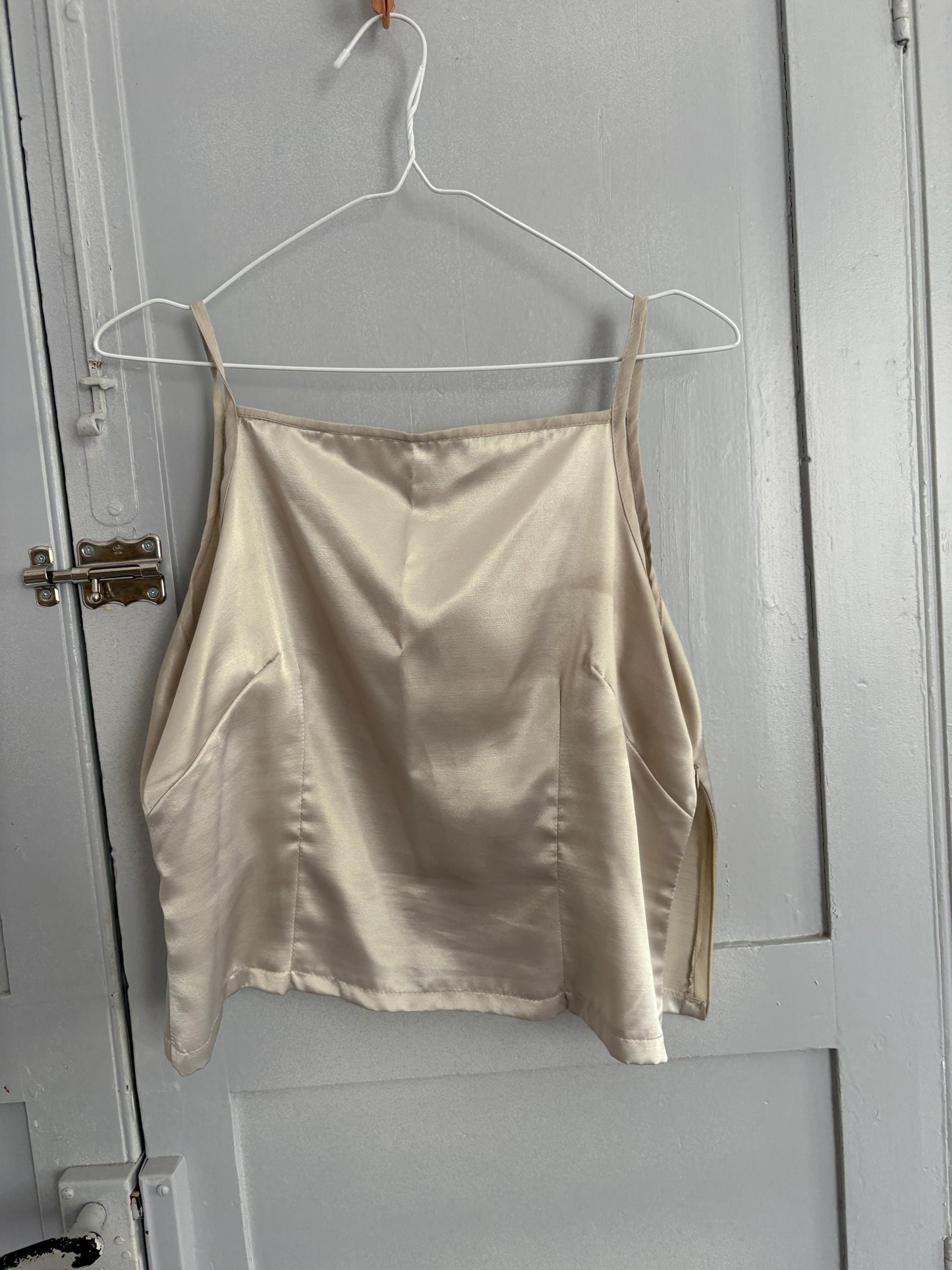 Vintage Fhertton Barcelona Satin Camisole – Designer Luxury Spanish Label – Champagne Gold Slip Top – Size L
