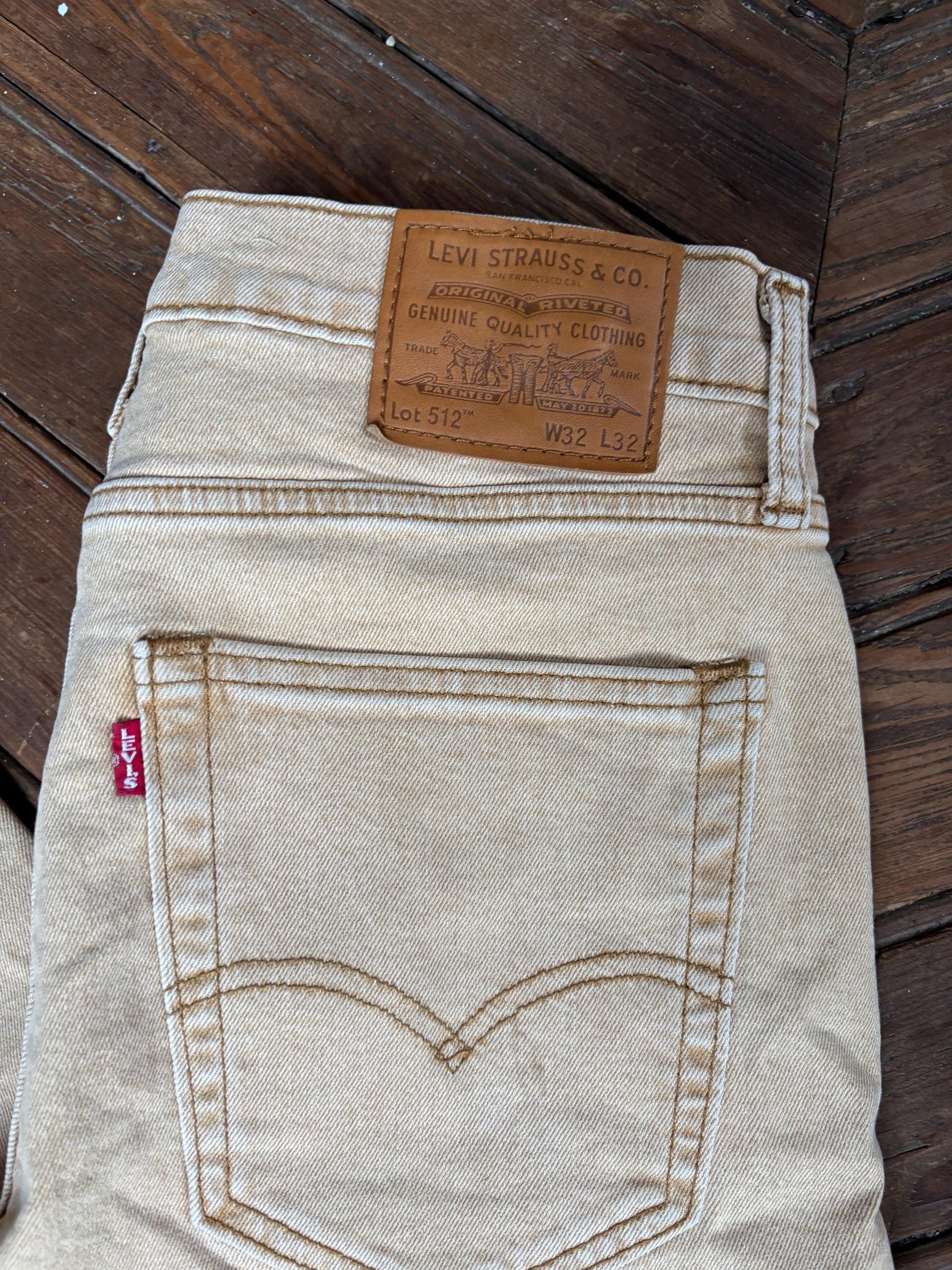 vintage Levi’s 512 beige jeans slim tapered fit premium denim Levi Strauss EU 40 US 30