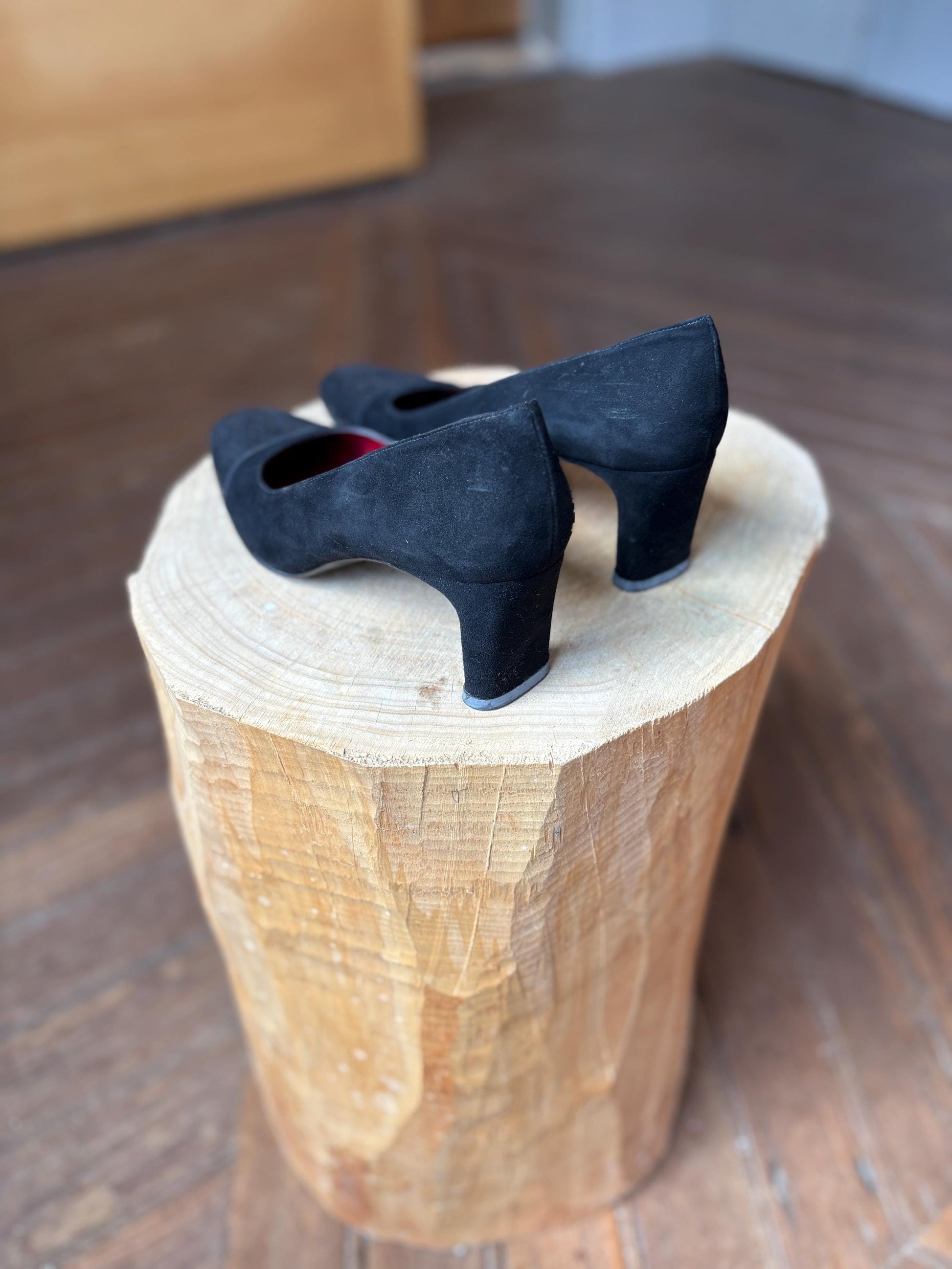 Vintage Charles Jourdan Paris Black Suede Leather Heels - Size 8.5 EU 39 UK 6 - Designer Pumps