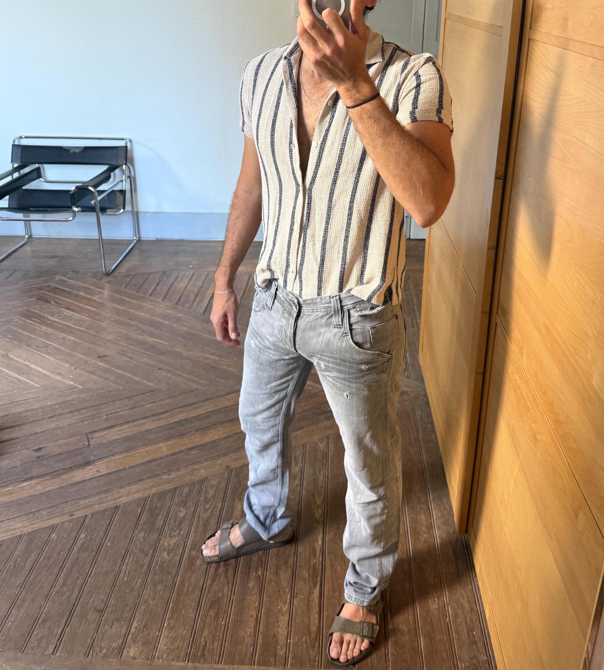 Vintage Grey D&G Jeans, 90s distressed denim wear, Size 33, Straight Leg Denim Y2K Casual Streetwear for Men