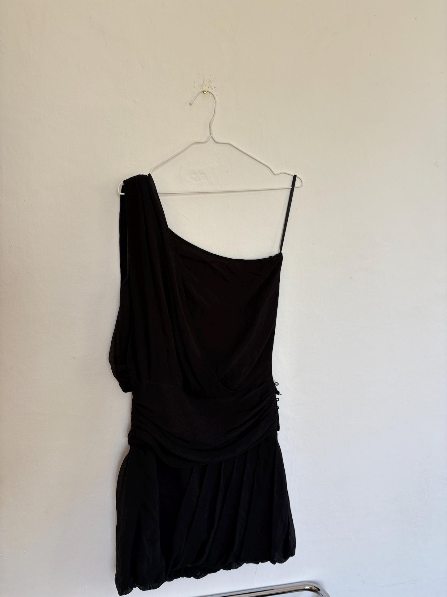 Luxe 100% silk black short one shoulder dres, Luxury designer clothing, size 40