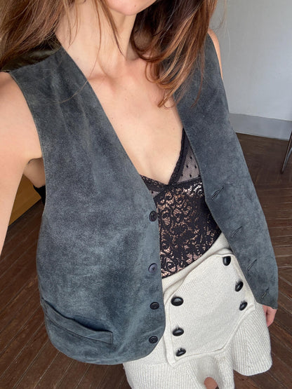 Vintage Genuine Suede Leather Vest — detail