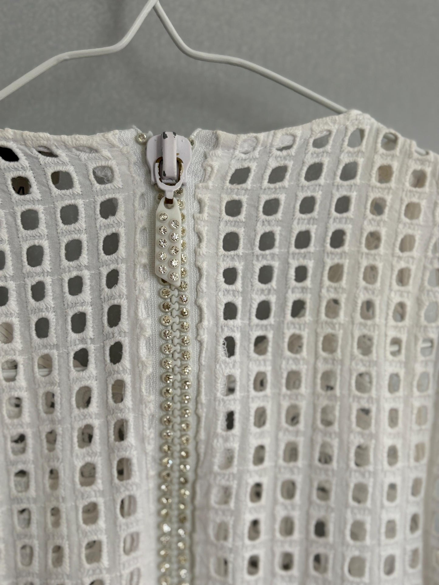 Vintage Adolfo Dominguez White Mini Dress EU 34 – Lace Detail Bridal Summer Party Dress