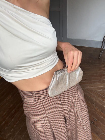 Vintage 80s Silver Sparkly Clutch — fabric close-up