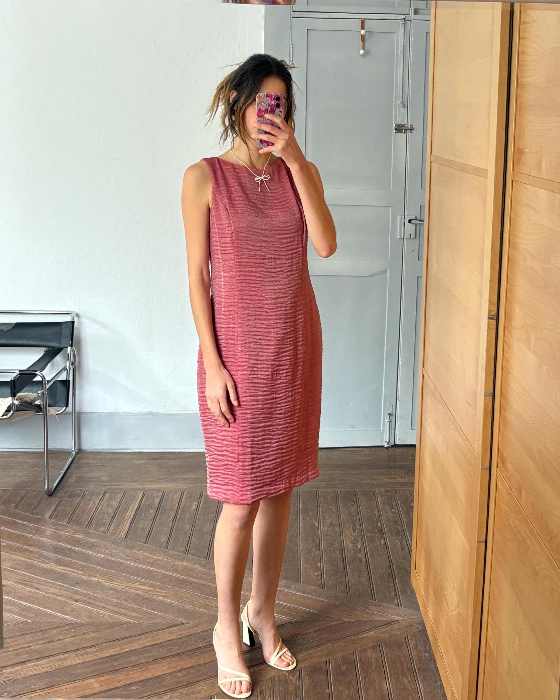 Vintage pink red elegant formal dress, Minimalist modern fit outfit, Luxury Spanish design dress, Simple textured one of a kind woman dress