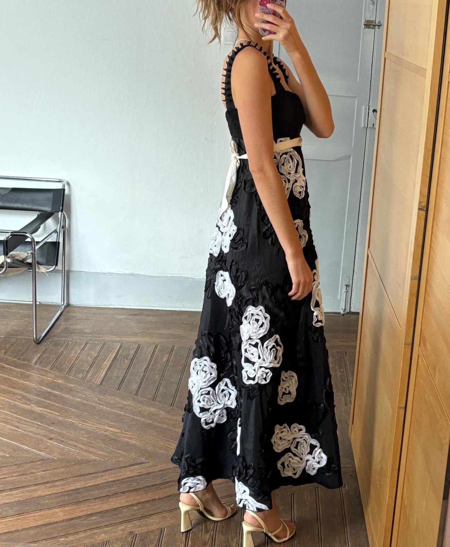 Vintage Black & White 3D Floral Evening Gown – Romantic Statement Maxi Dress with Elegant Neckline