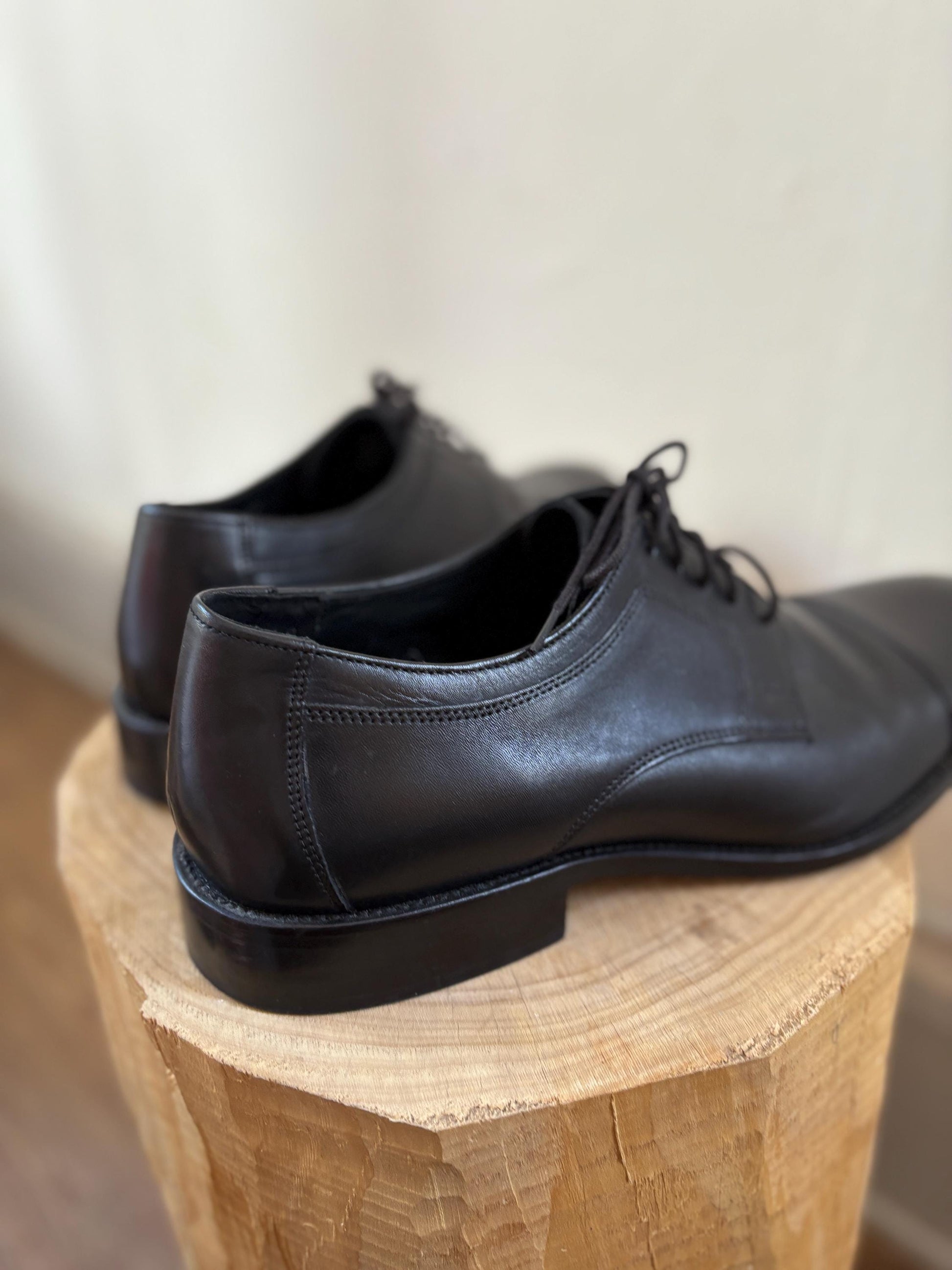 Men's designer shoes, J. Murphy by Johnston & Murphy Black Leather Dress Shoes – Classic Men’s Oxford shoes like new, US 13