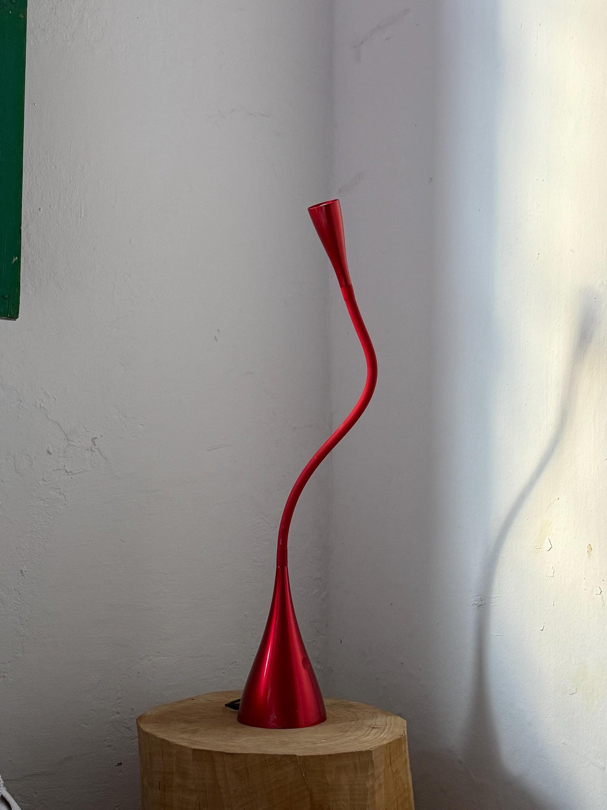 Sculptural red wavy table lamp with flexible neck, touch switch, modern space-age vibe, bold statement lighting, sturdy vintage build