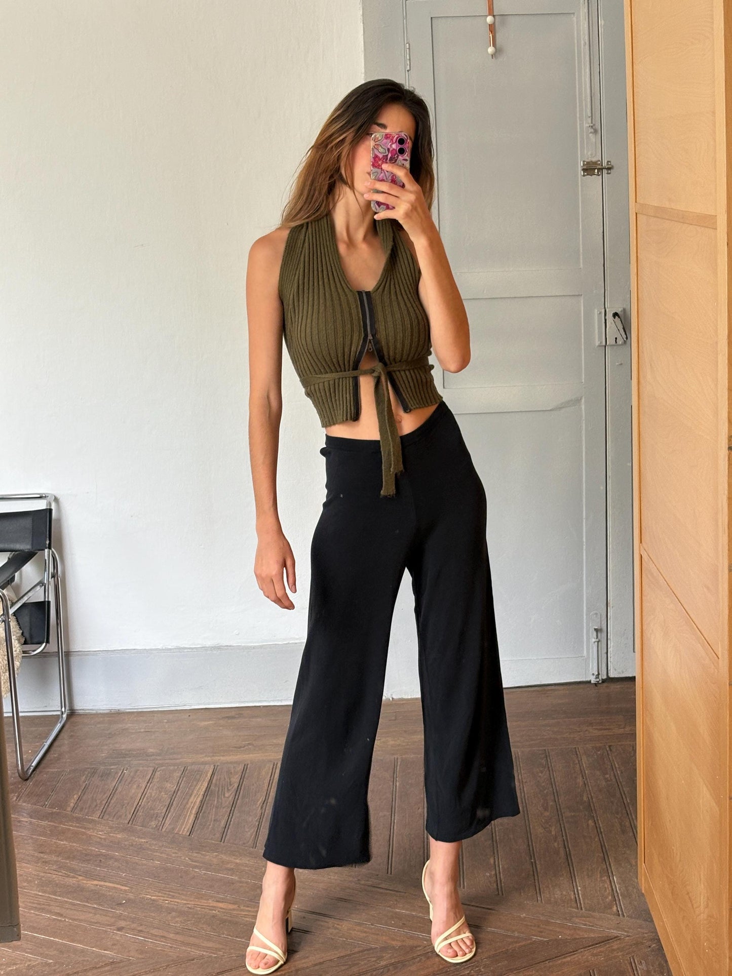 Cora Kemperman black wide leg soft pants, elastic waist cropped flowy trousers | lounge travel casual minimalist style, Size M