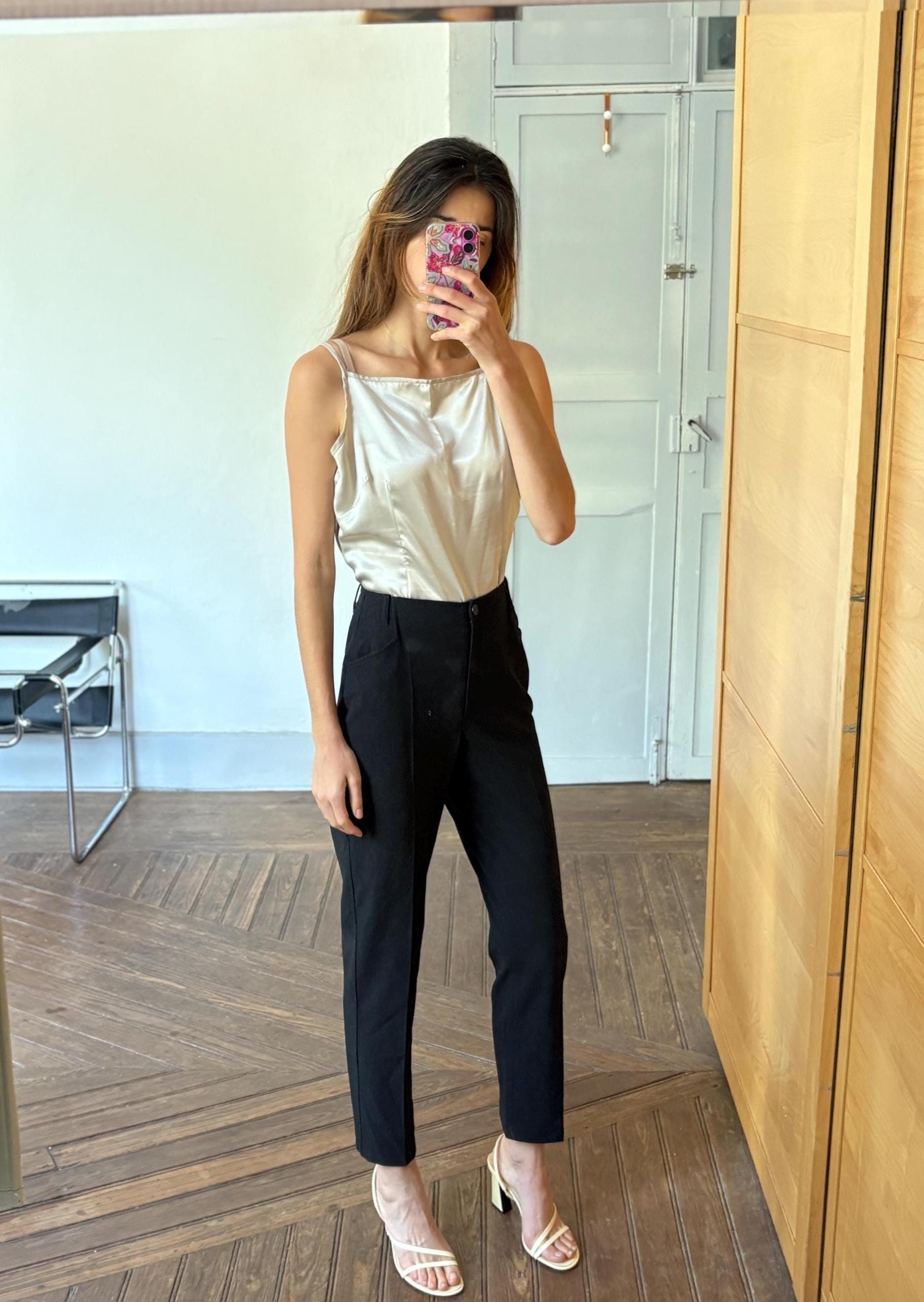 Vintage woman trousers by Jones, Black tailored luxury fit minimalist pants, Dark Academia aesthetic, size S