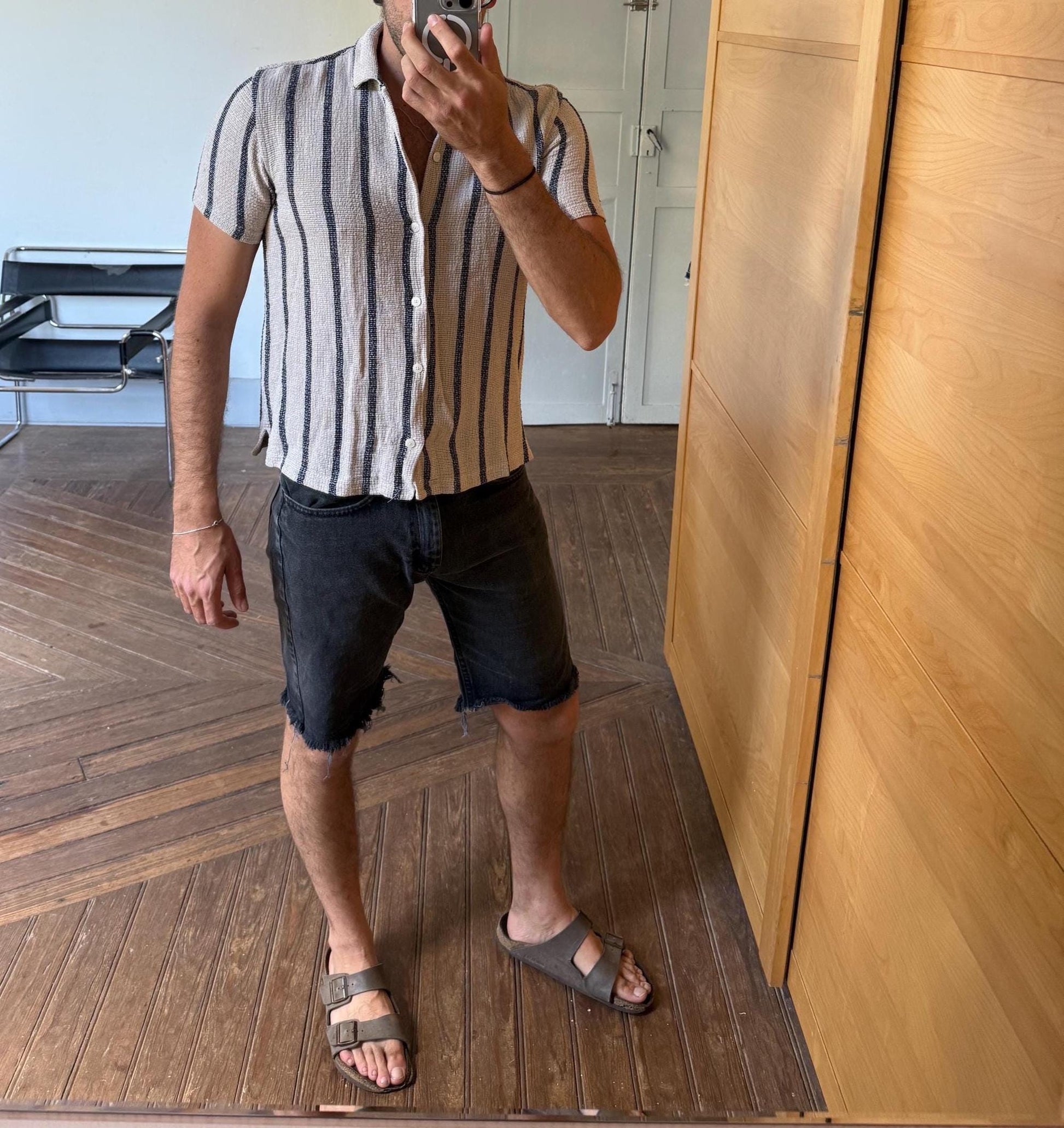 Vintage Lee black denim shorts, Cotton straight fit summer pants, Aesthetic raw hem men’s jean cutoffs, Cool grunge summer shorts, Size M