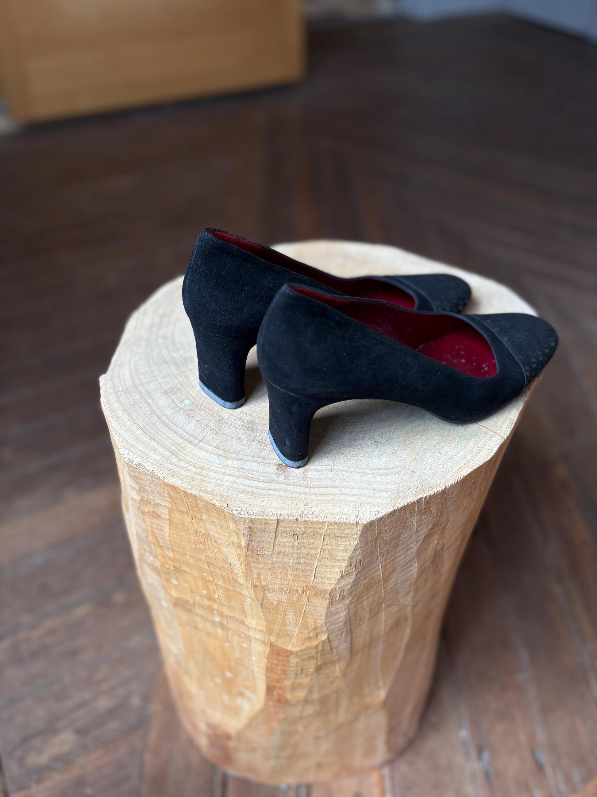 Vintage Charles Jourdan Paris Black Suede Leather Heels - Size 8.5 EU 39 UK 6 - Designer Pumps