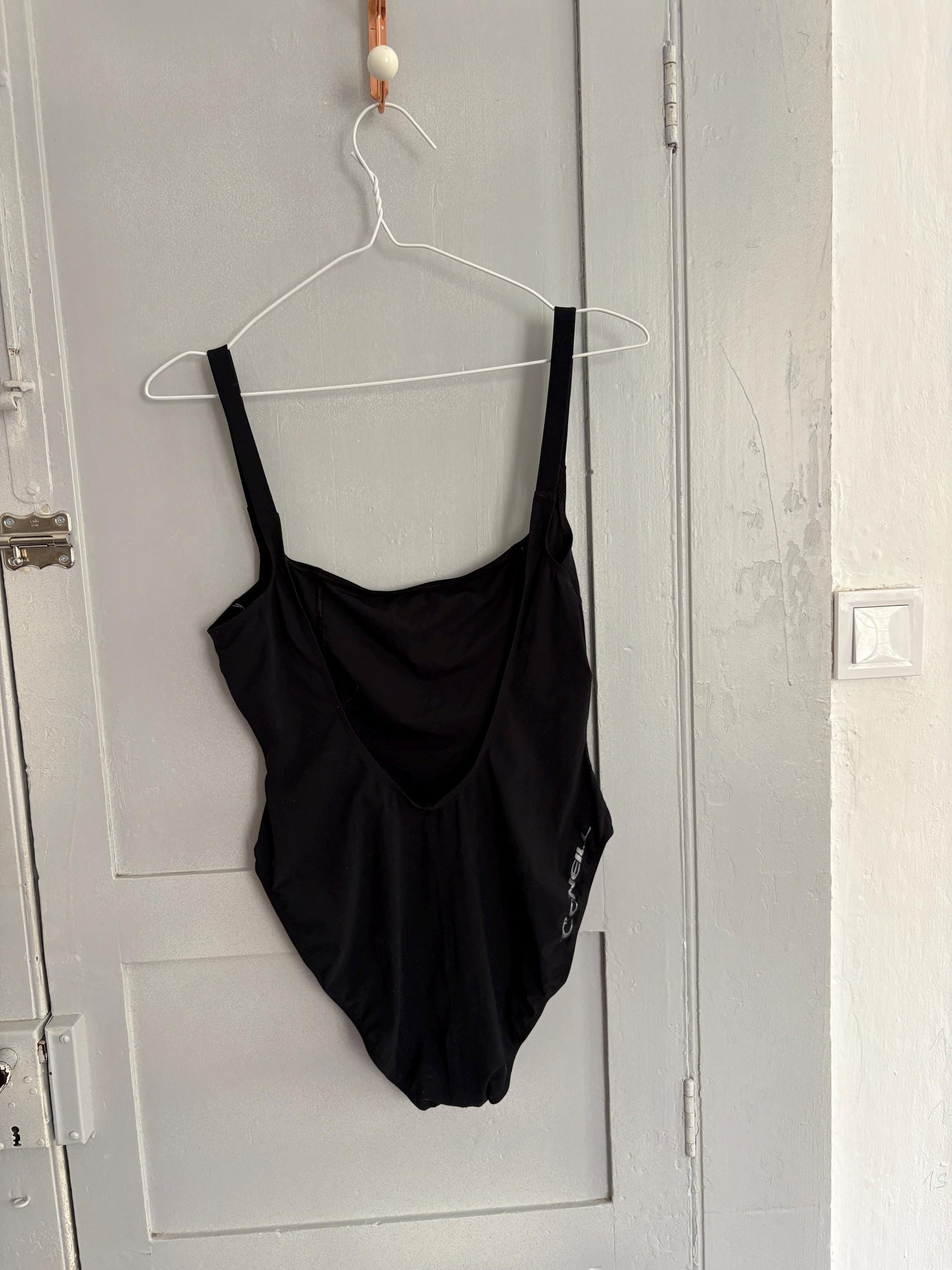 VINTAGE O’Neill black one-piece swimsuit, Vintage 90s surfwear, Black hot bodysuit, Size S, Sexy high leg scoop, Open back swimwear
