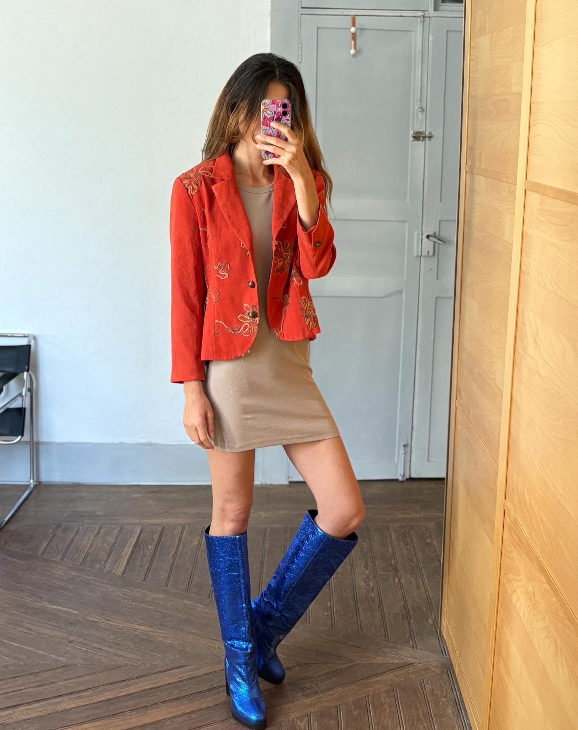 Vintage vibrant red Blazer Made in Spain, Floral Embroidered Red Jacket, Size M, Fun playful retro summer coat