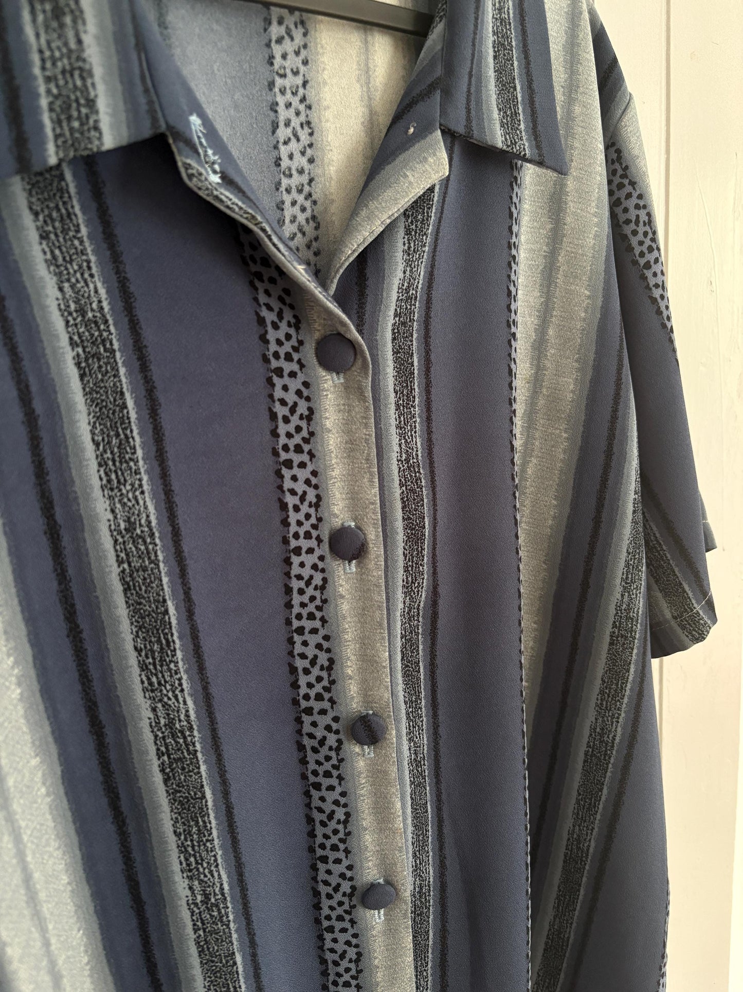 Vintage Aaron Design striped blue shirt made in England, unisex boxy fit retro button up, Groovy 80s - 90s fashion, Size L