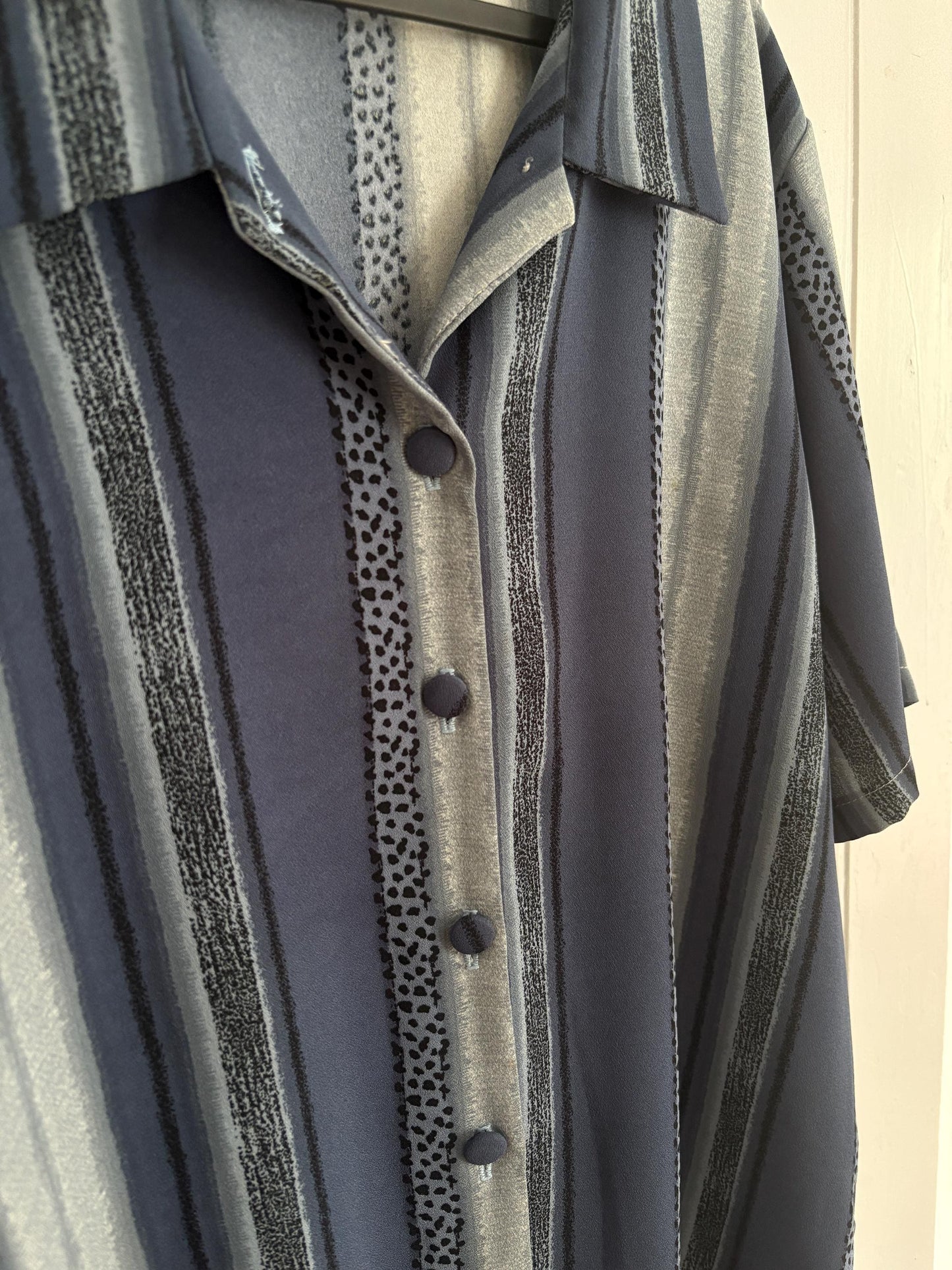 Vintage Aaron Design striped blue shirt made in England, unisex boxy fit retro button up, Groovy 80s - 90s fashion, Size L