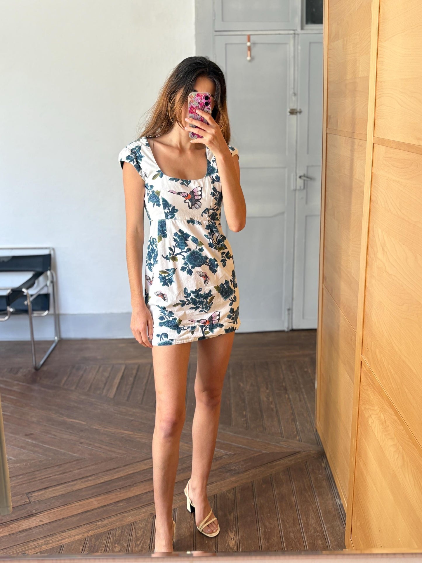 Vintage French Connection PETITE mini dress, Floral butterfly print cotton summer, Super cute and sexy mini dress with cap sleeve, Size UK 8