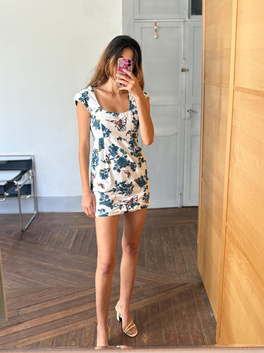 Vintage French Connection PETITE mini dress, Floral butterfly print cotton summer, Super cute and sexy mini dress with cap sleeve, Size UK 8