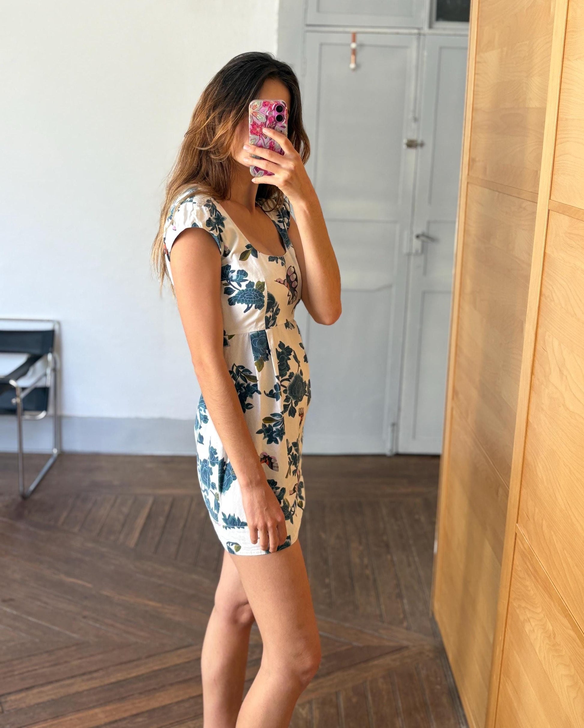 Vintage French Connection PETITE mini dress, Floral butterfly print cotton summer, Super cute and sexy mini dress with cap sleeve, Size UK 8