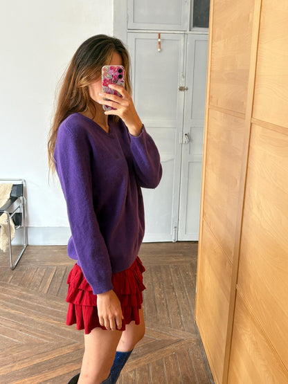 Vintage Purple Lambswool V-Neck Jumper — fabric close-up