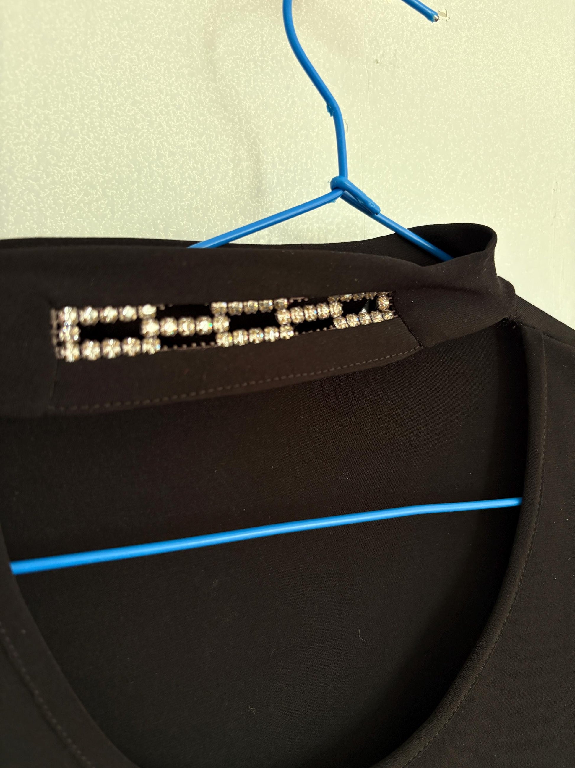 Y2K Vera Finzzi Paris Black Top – Vintage Choker Strap Blouse, French Designer, Made in France, Long Sleeve Minimalist Party Top Size S/M