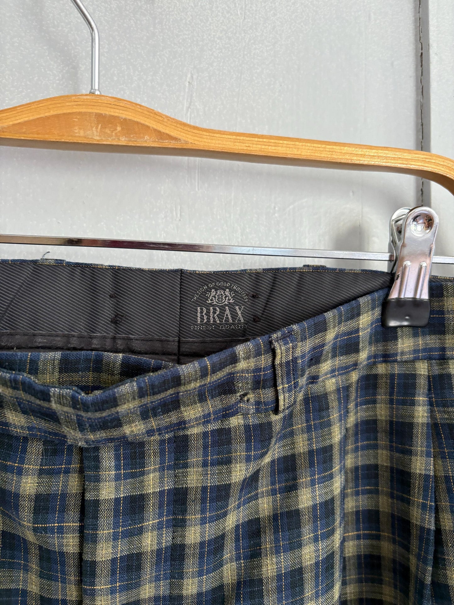 Vintage Brax plaid pants, Dark Academia trousers, Peek and Cloppenburg linen wool blend winter pants, Size XL - EU 44 - 46