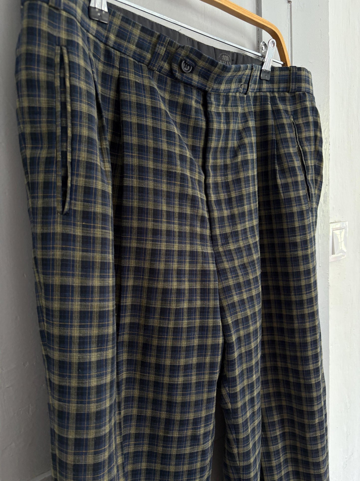Vintage Brax plaid pants, Dark Academia trousers, Peek and Cloppenburg linen wool blend winter pants, Size XL - EU 44 - 46