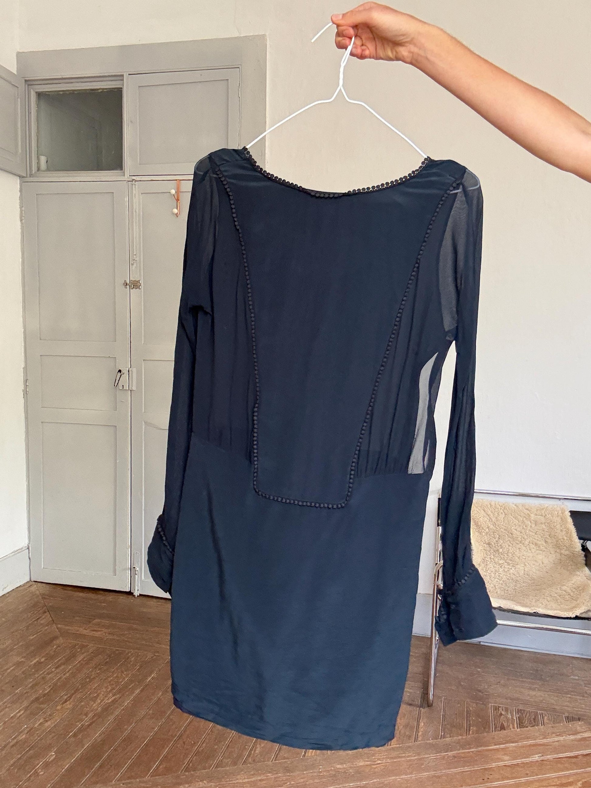 Vintage Hoss Intropia navy silk mini dress – sheer sleeve open back cocktail dress, pure silk, short elegant fit, size 38,