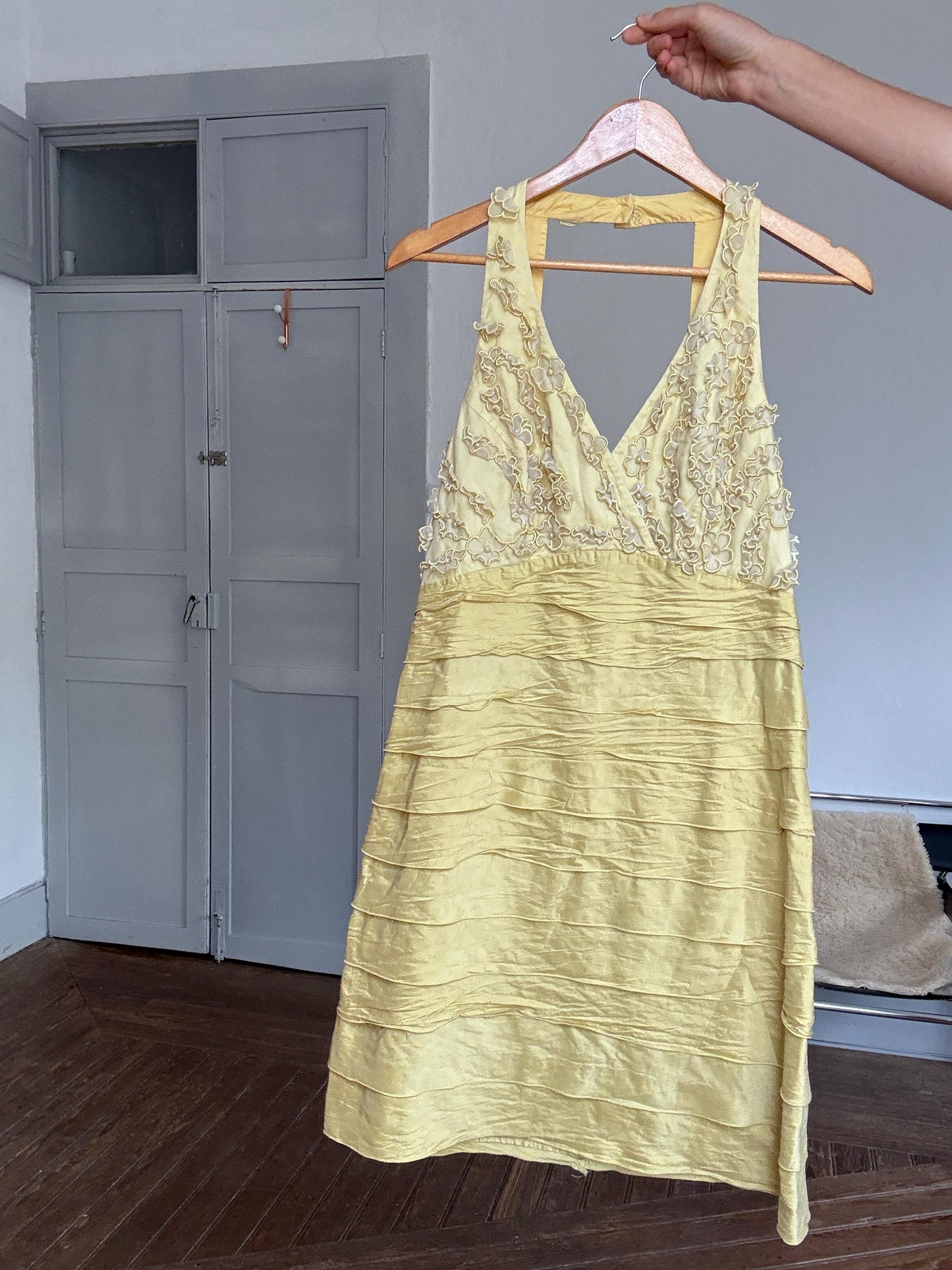 Vintage Luisa Spagnoli silk cocktail dress – lemon yellow embroidered floral bodice, EU 44, elegant party dress, Italian designer