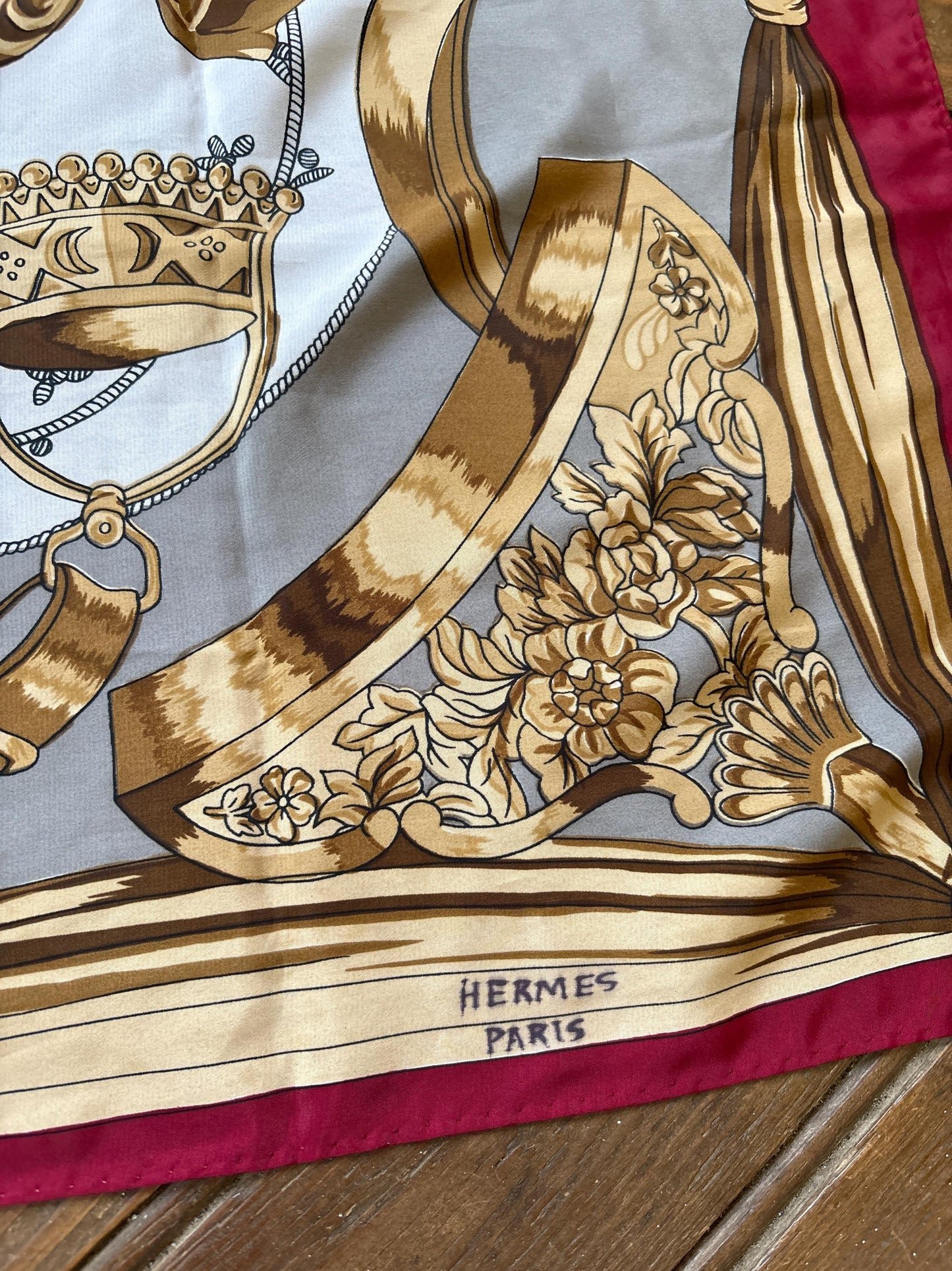Vintage hermès silk scarf | 100% silk square foulard | bold gold baroque print | made in france | classic french designer scarf 86x86 cm