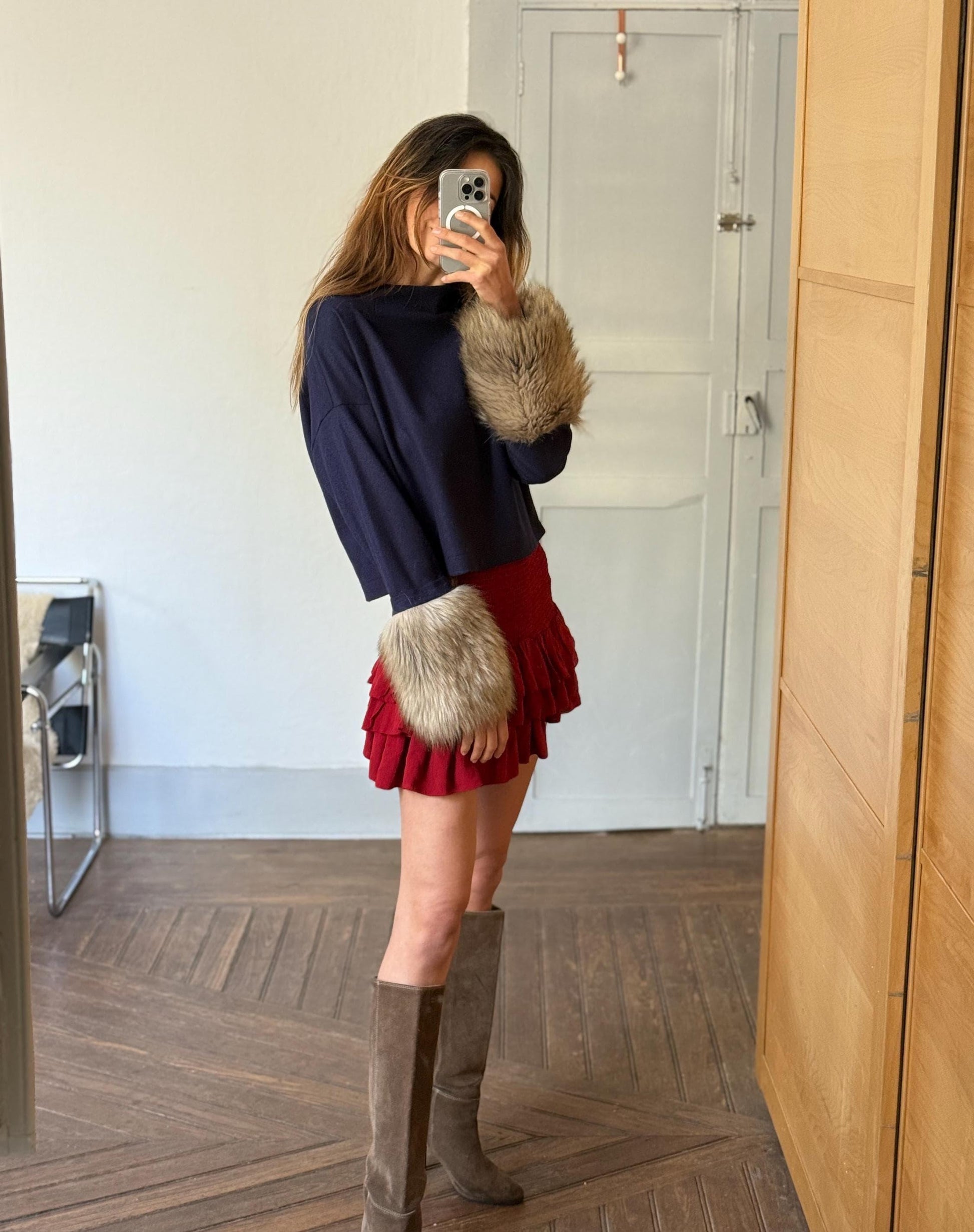 Vintage navy blue pullover, wool jumper luxe cropped sweater with faux fur sleeves