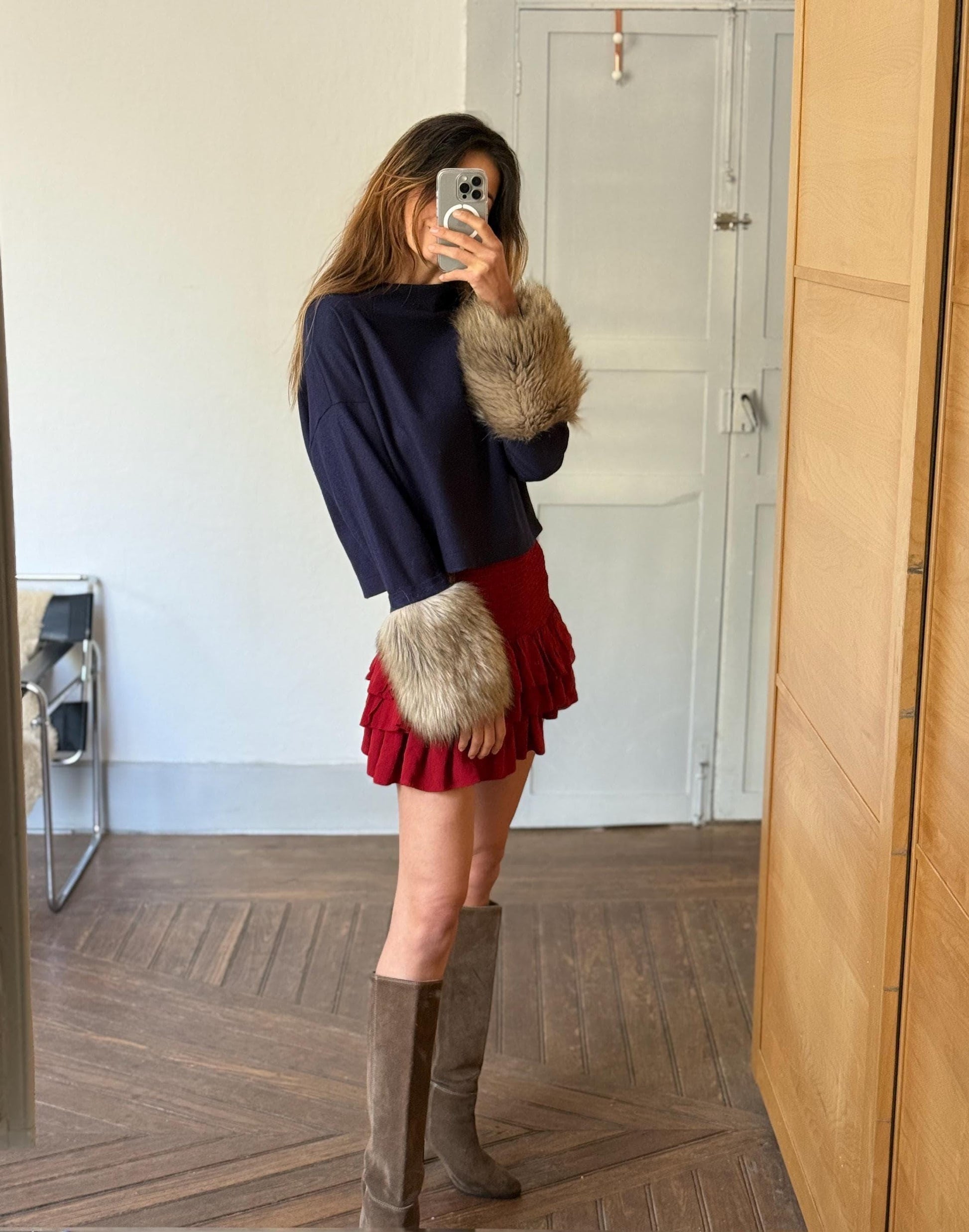 Vintage navy blue pullover, wool jumper luxe cropped sweater with faux fur sleeves