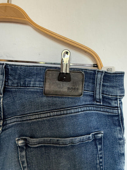 Hugo Boss Blue Wash Straight Leg Jeans — additional view 8