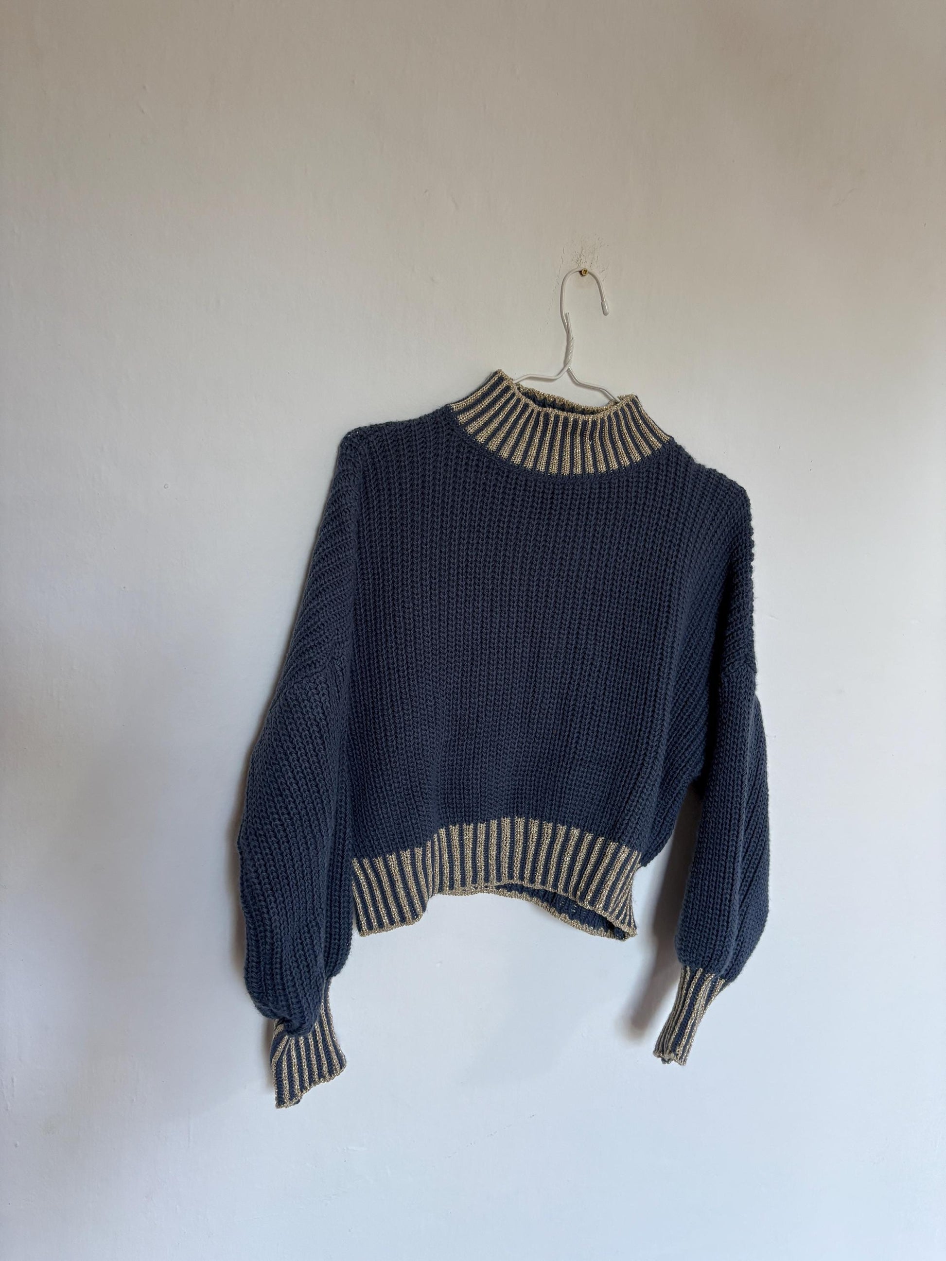 Vintage blue glitter turtleneck cropped jumper – made in italy, sparkly aesthetic knit, est. size l