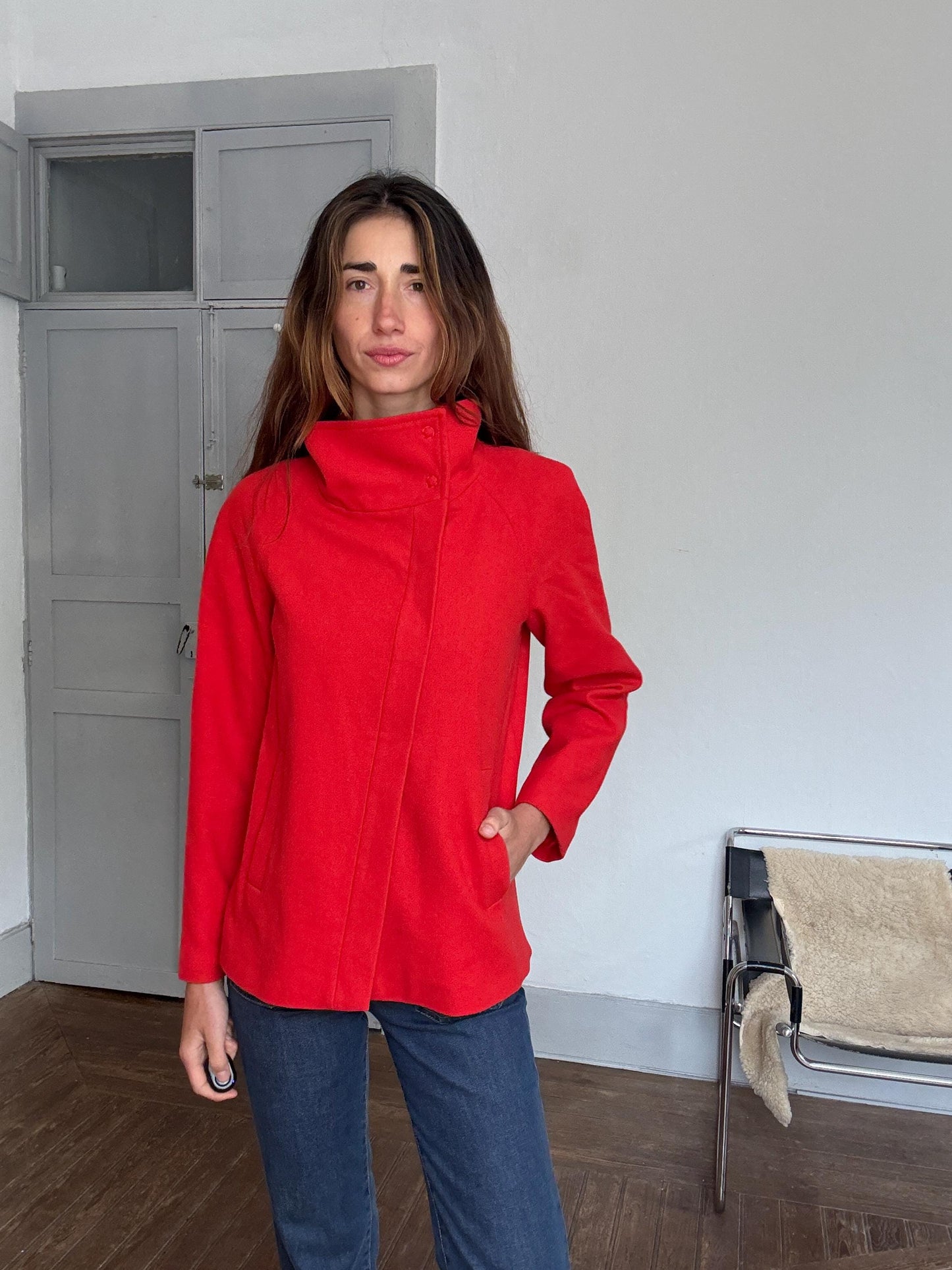 Vintage Benetton red wool coat – bright statement outerwear, size EU 38/FR 38/US 6, high collar, minimalist zip, 2000s style