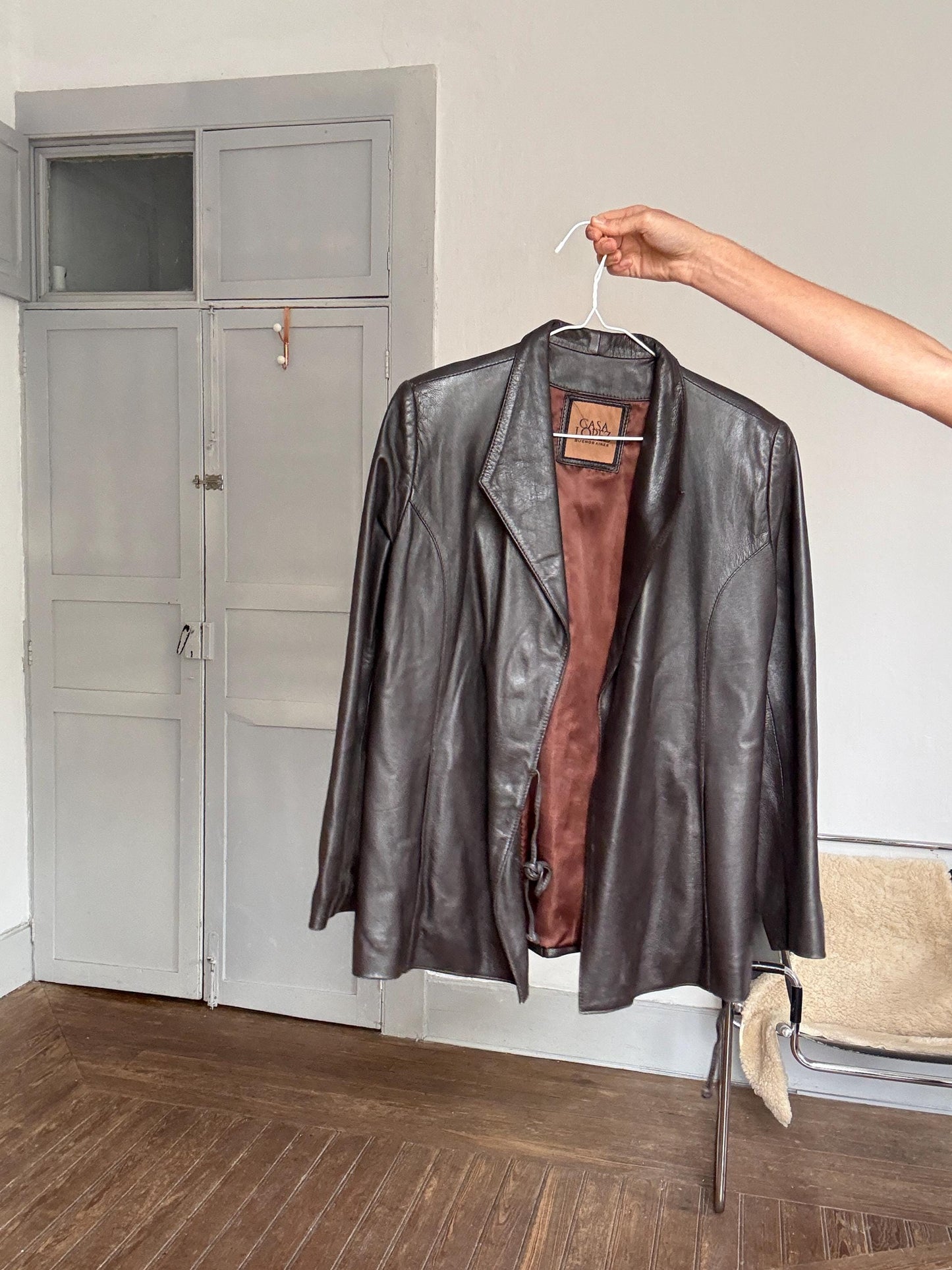 Vintage Casa Lopez leather jacket – genuine sheep leather, brown wrap blazer style, tag size M, soft lining, timeless fit