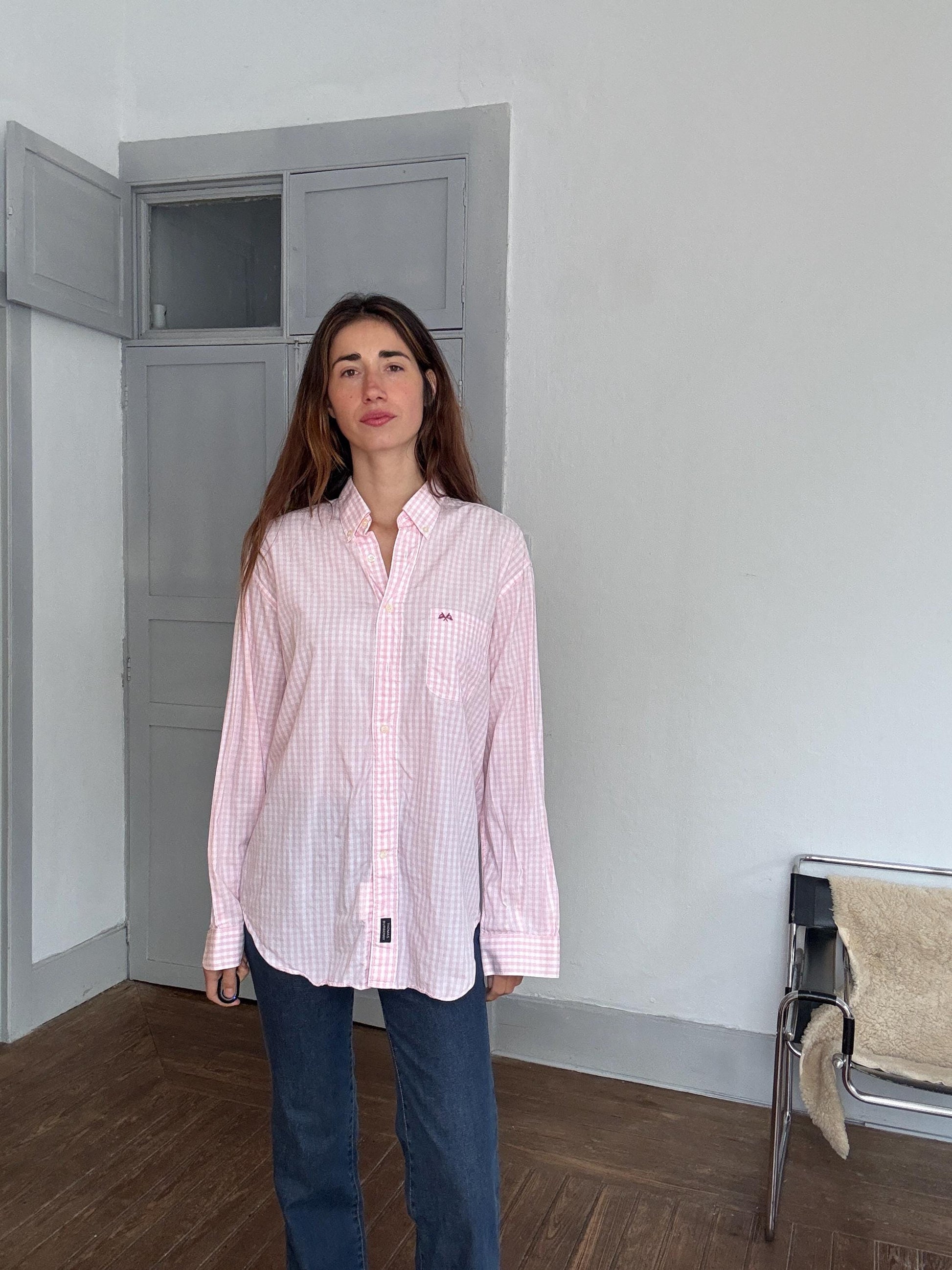 Vintage Thomas Burberry pink gingham button-up shirt – unisex fit, tag size L/4, 90s prep aesthetic, secondhand sustainable fashuon