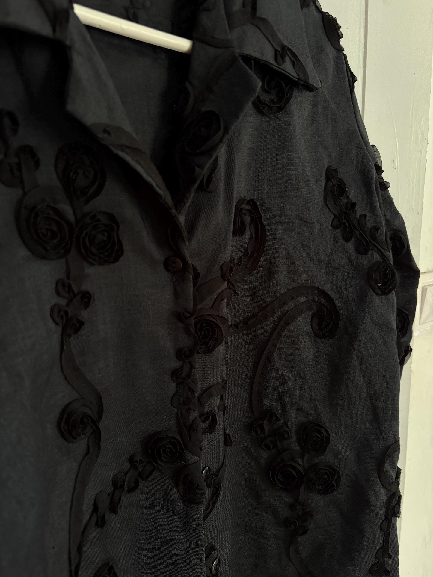 Vintage Black Woman Blouse Sheer Embroidered Floral Shirt, Romantic Style Size L EU 44 UK 16 US 12