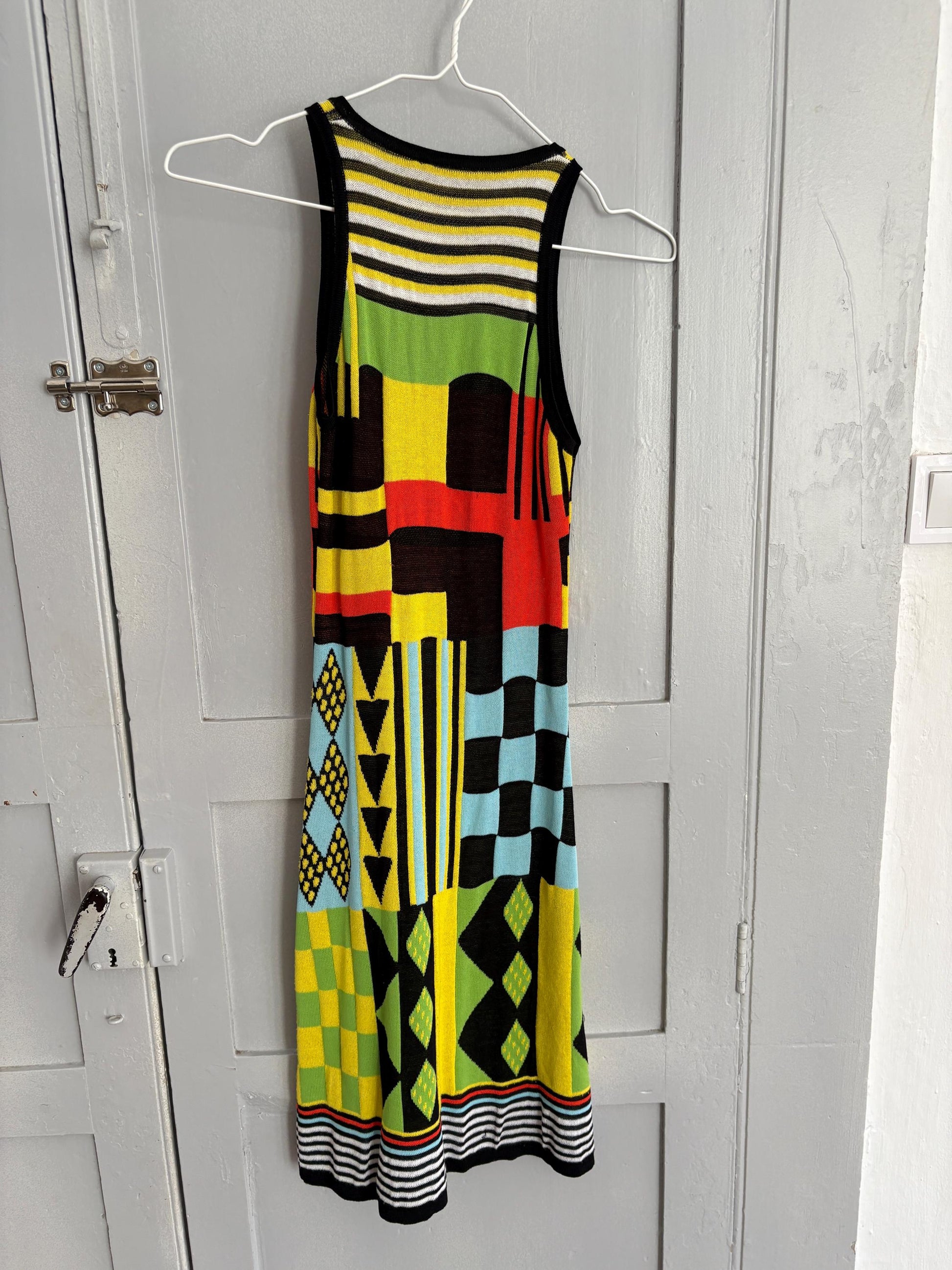 Vintage Colourful mini dress, Vibrant pop of colour bold geometric tight dress, Retro aesthetic mini outfit, Size XS