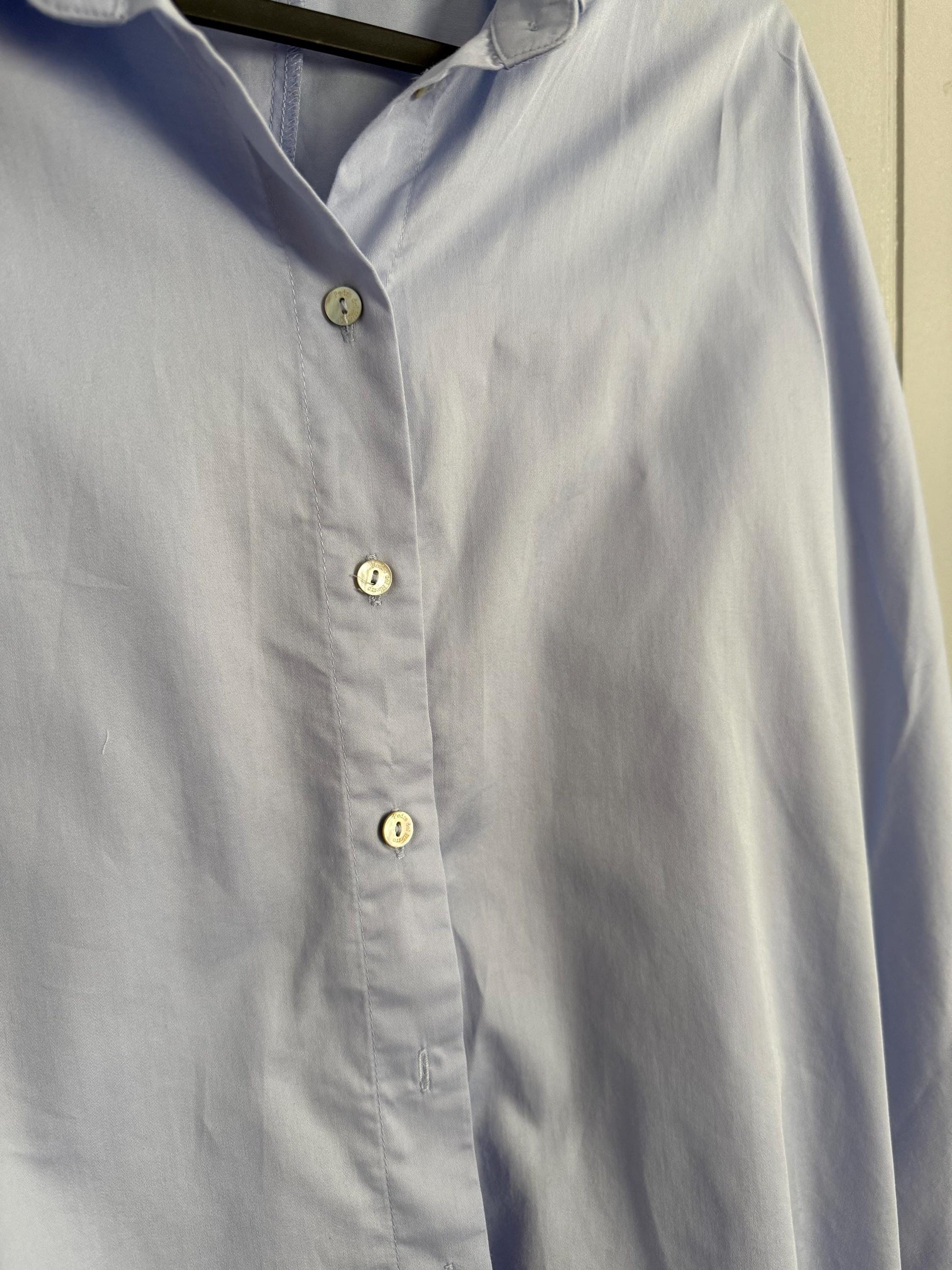 Vintage Pedro del Hierro soft blue button down shirt, Size S UK 8 US 4, chic elegant classic aesthetic blouse