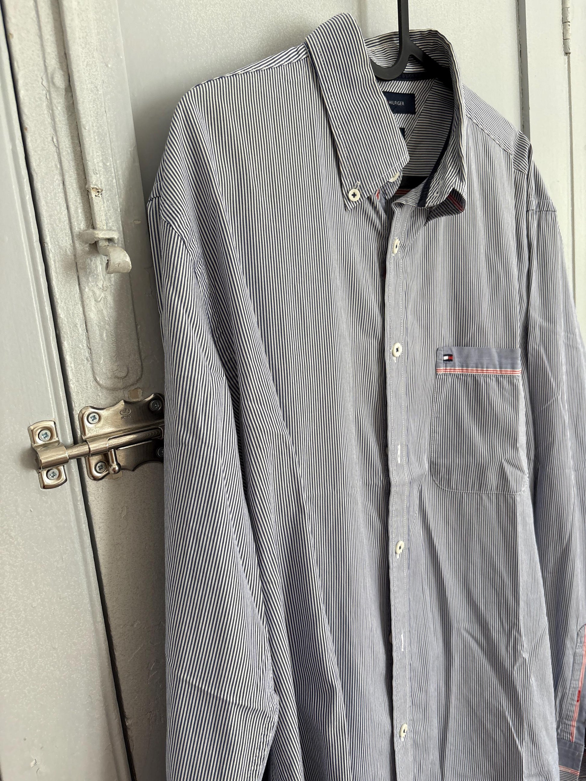 Vintage Tommy Hilfiger Striped Shirt – Unisex Button Down, Custom Fit L, Cotton Long Sleeve, Classic Preppy Y2K Style, Size L - XL