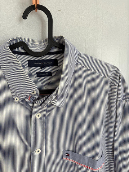 Vintage Tommy Hilfiger Striped Custom Fit Shirt — additional view 7