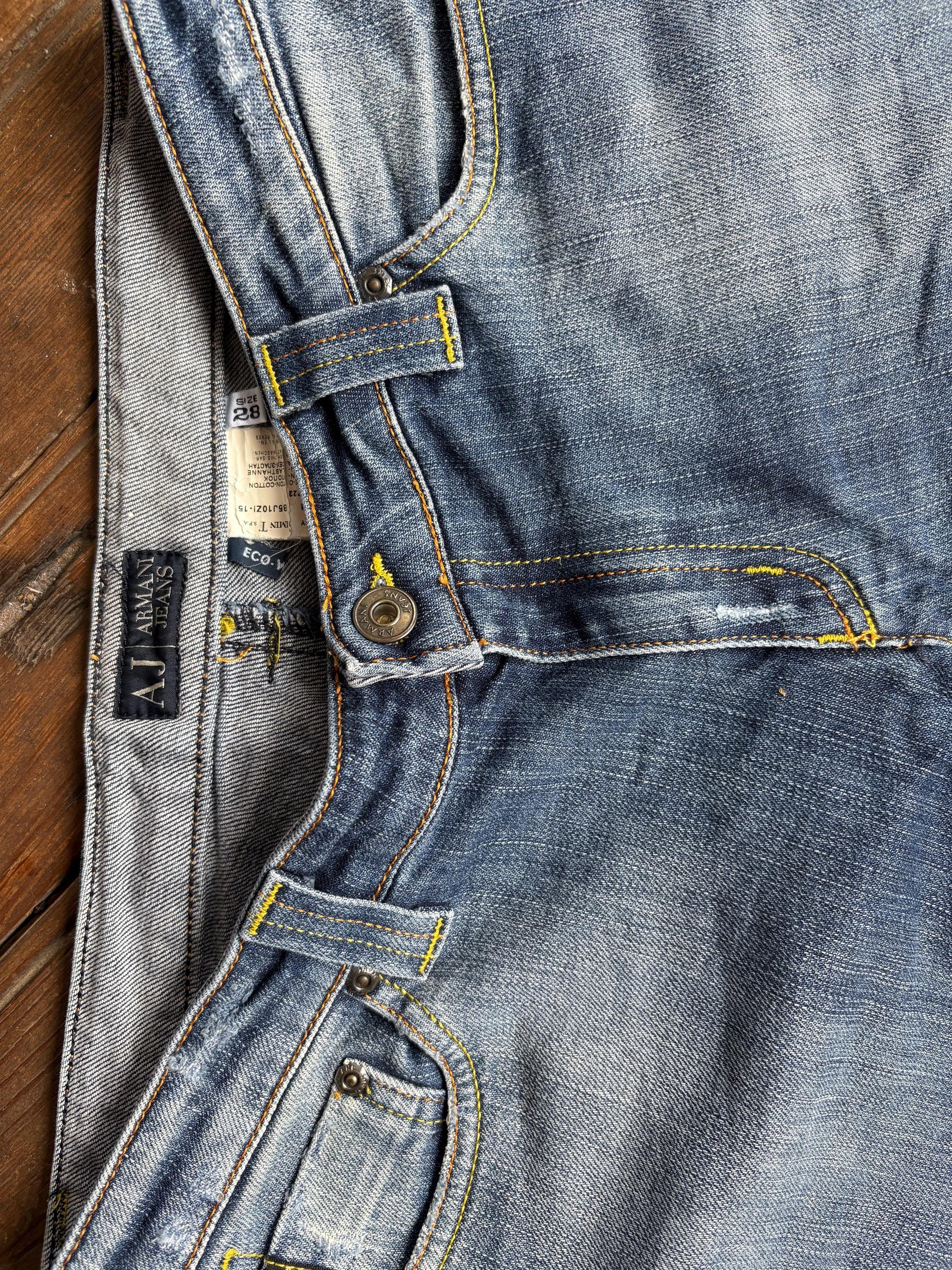 Vintage Y2K Armani Jeans Patchwork Cropped Denim – Size 28, Eco Wash Comfort Fit, Made in Italy, Size S - M