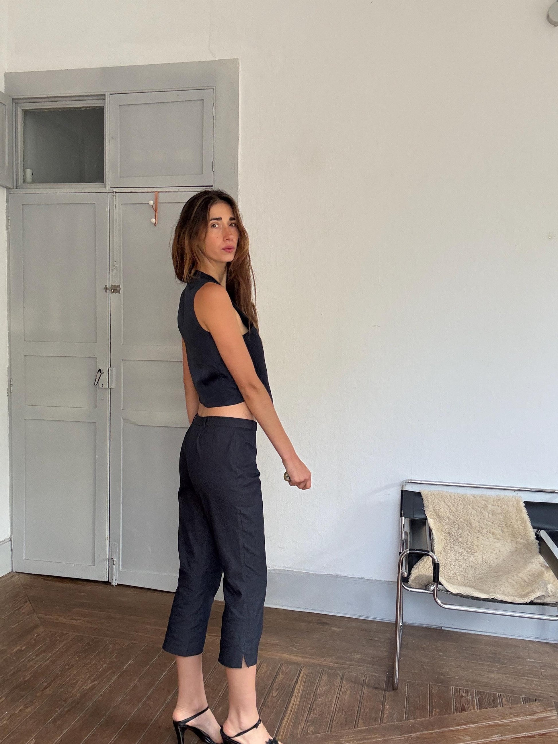 Vintage Moschino Cheap and Chic Cropped Pants – Size M, Luxury Designer Trousers