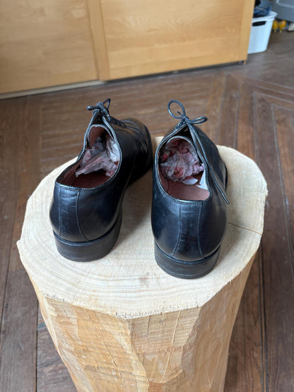 Vintage Loewe Black Leather Derby Shoes — fabric close-up