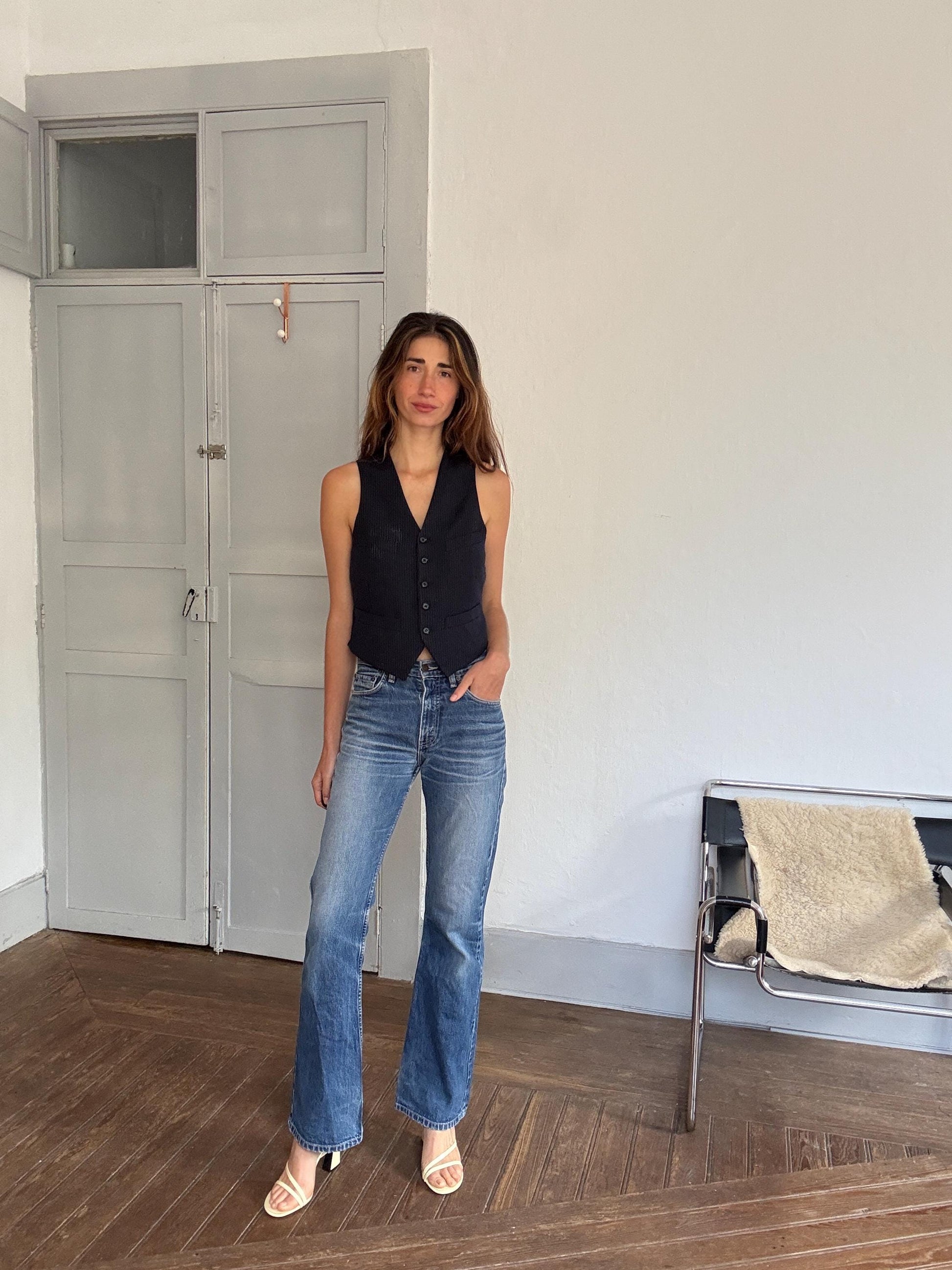 Vintage 90s Y2K Flare Jeans – Size 30L34 – Worn-In Cool