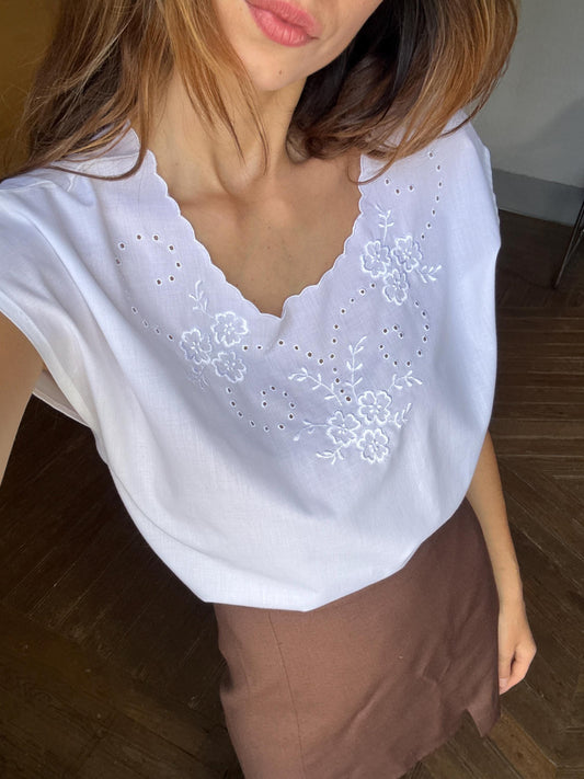 Vintage cottage core French antique camisole, White embroidered top, Romantic lace blouse, Size M - L