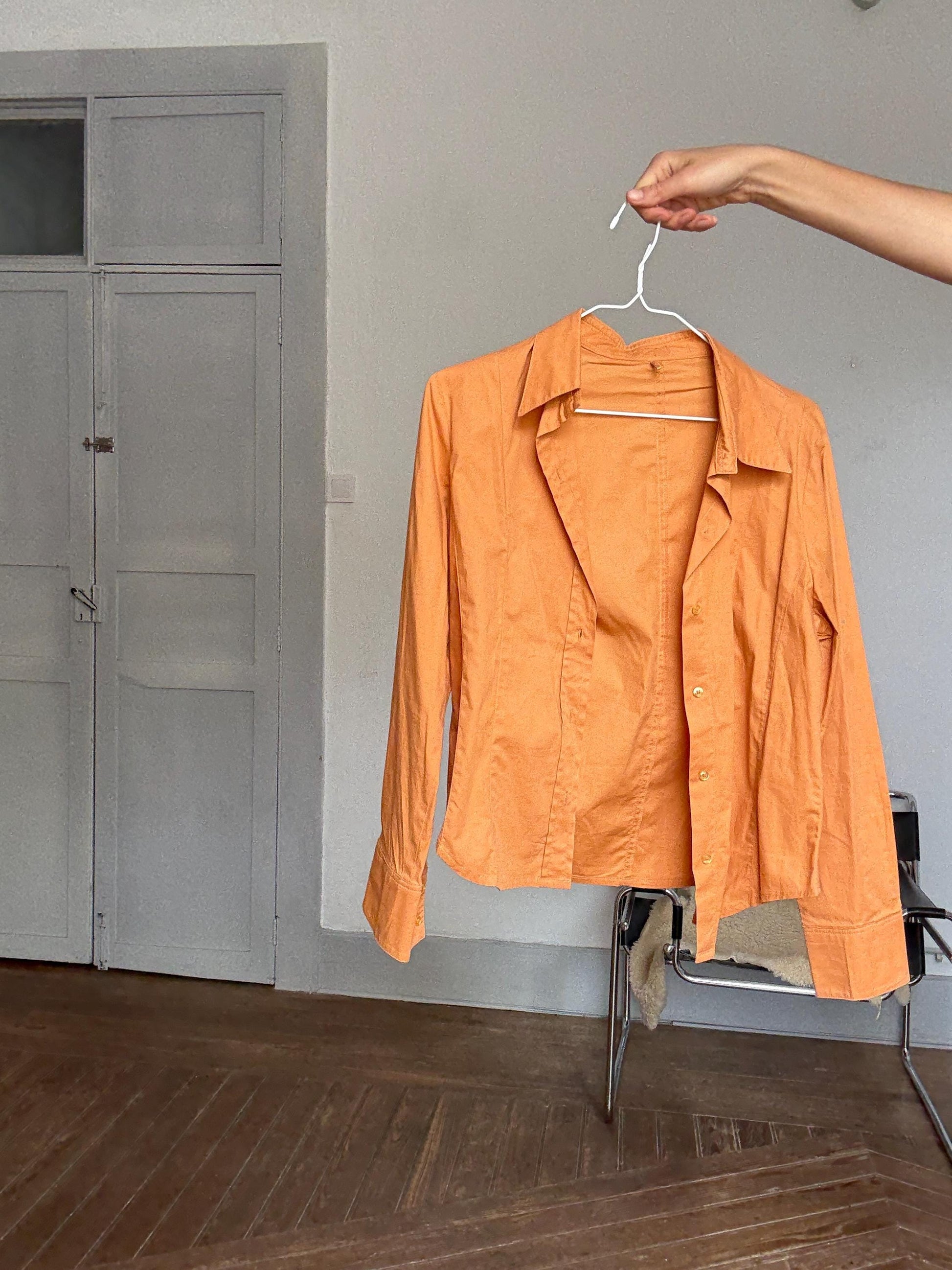 Y2K vintage orange button-down shirt – cotton stretch long sleeve top with tie front styling option (fits S-M)