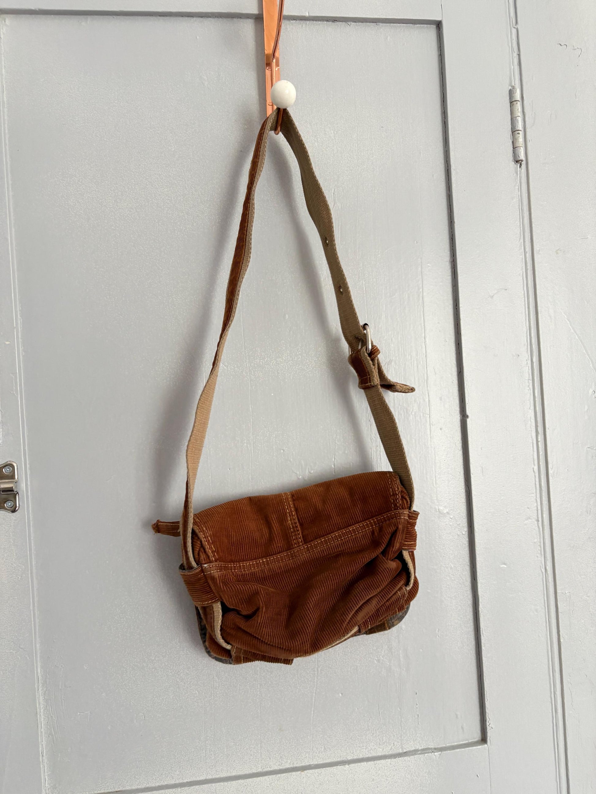 Vintage Levi’s Y2K Corduroy Shoulder Bag | Small Retro 90s Style Purse | Brown Mini Messenger Bag | Secondhand Streetwear Accessory
