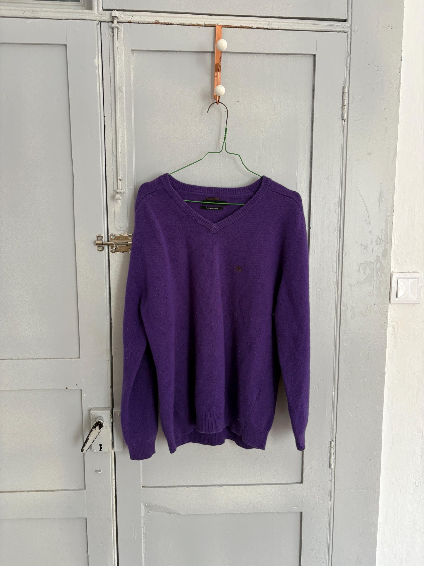 Vintage Geelong lambswool purple jumper by Pedro del Hierro – cozy soft knit, v-neck, size S